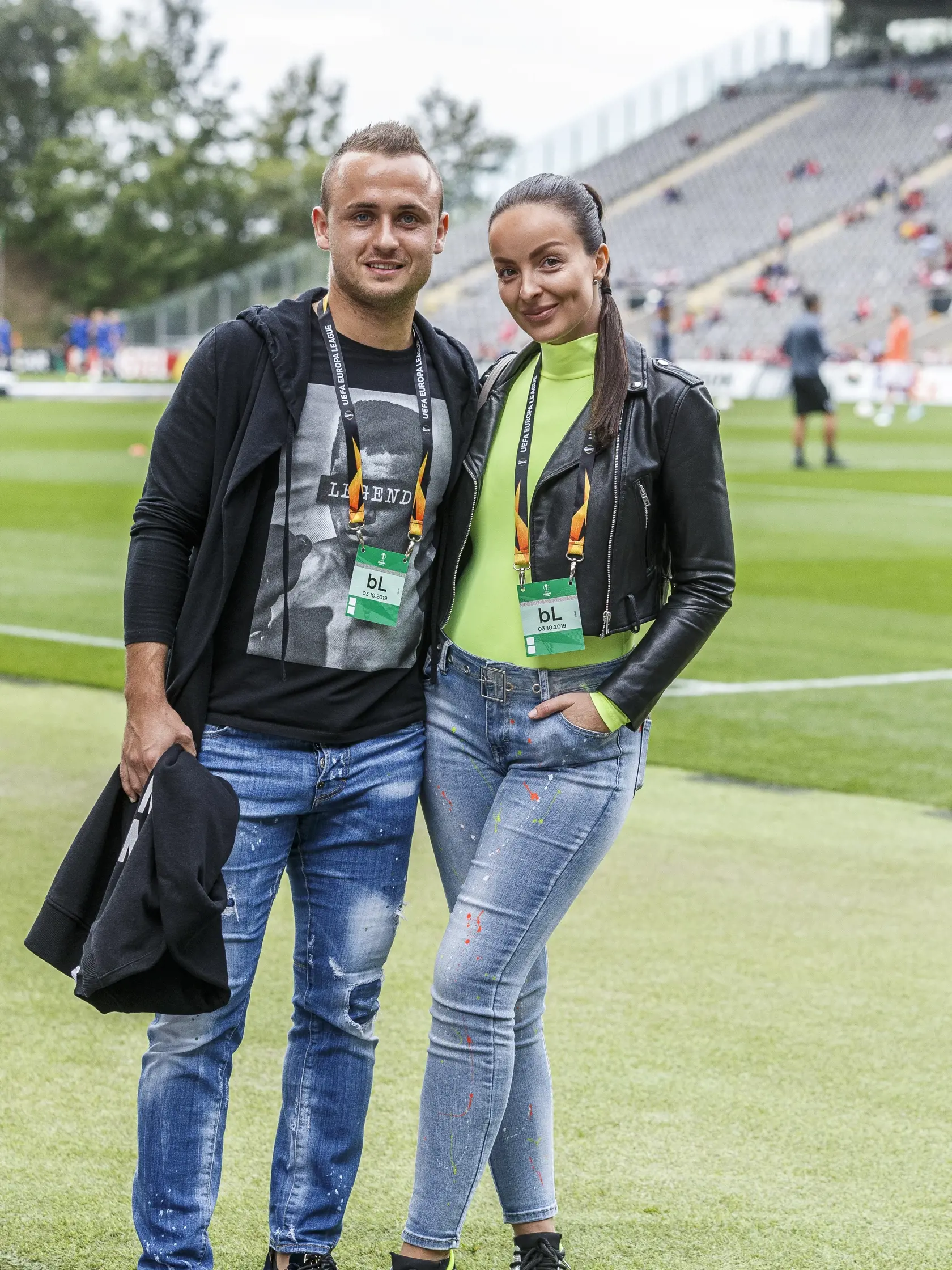 Stanislav Lobotka s tehotnou priateľkou Danielou Nízlovou.