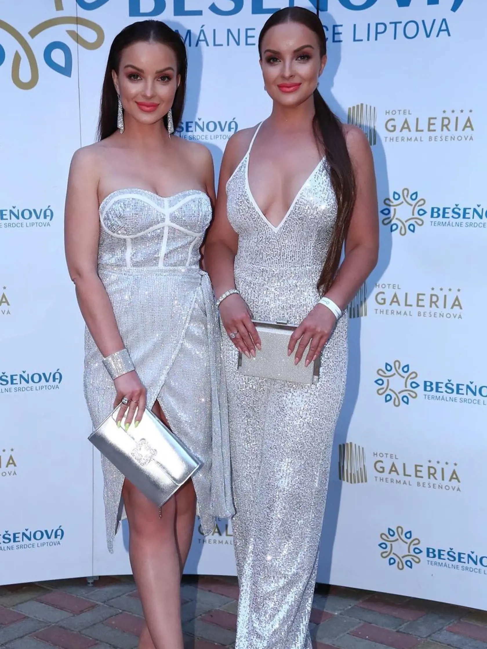 Daniela a Veronika sú sestrami a zároveň najlepšími priateľkami.