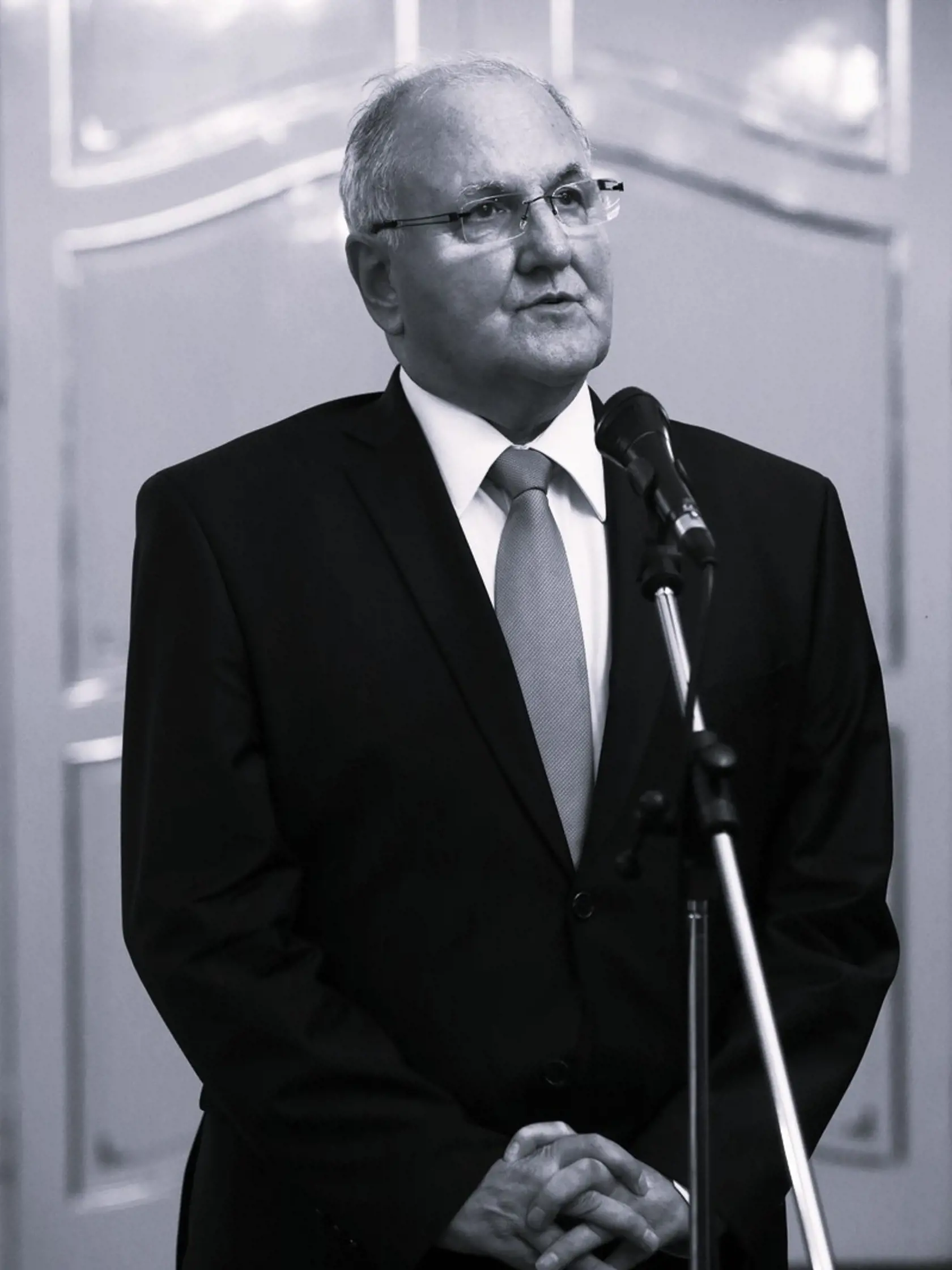 Dušan Čaplovič zomrel vo štvrtok večer vo veku 78 rokov. 