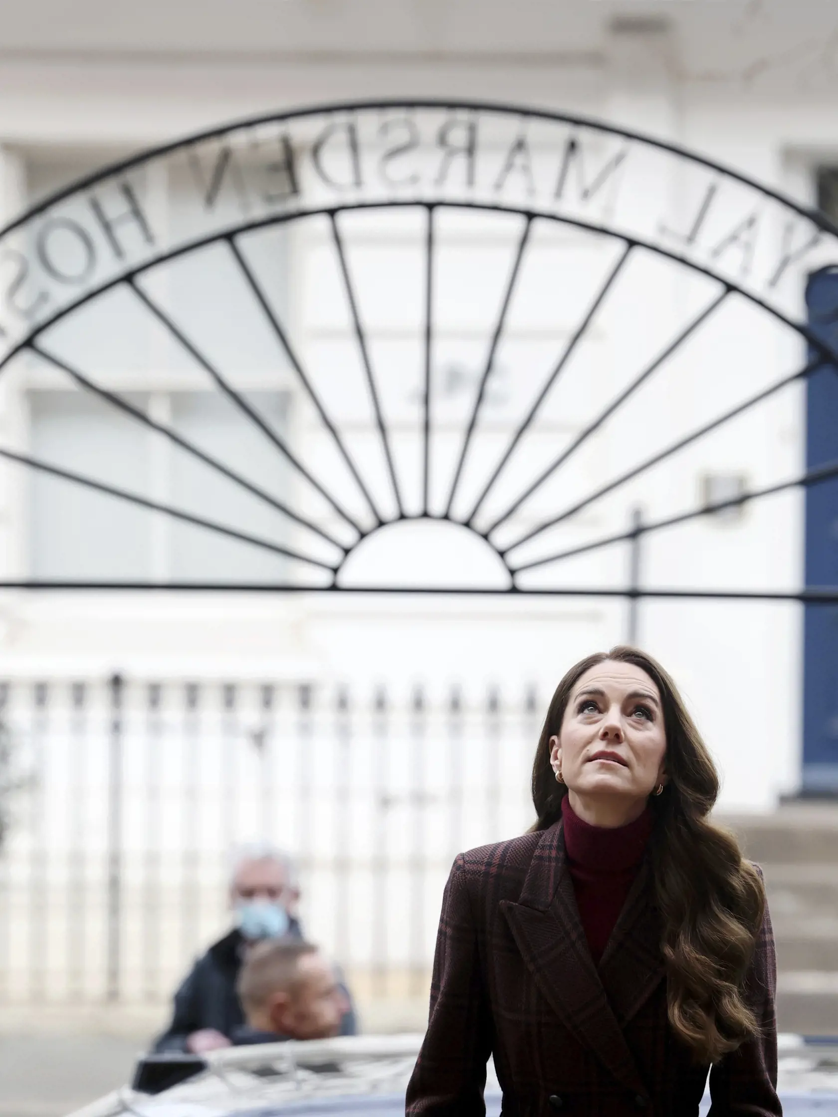 Kate, princezná z Walesu, prichádza na návštevu nemocnice Royal Marsden Hospital, kde sa liečila na rakovinu, v Londýne 14. januára 2025. FOTO TASR/AP