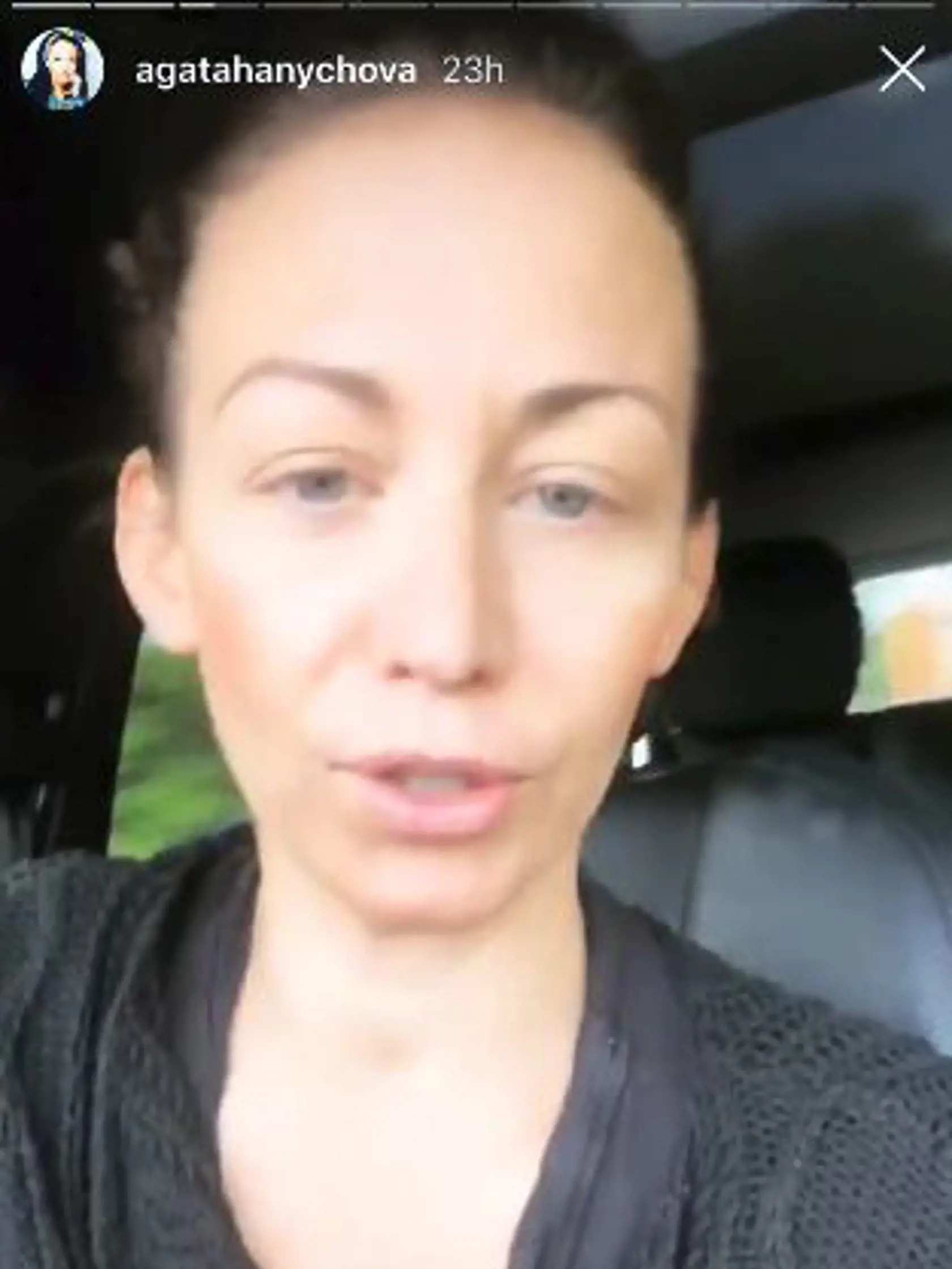 Hanychová sa točila počas jazdy a ešte nebola ani pripútaná.