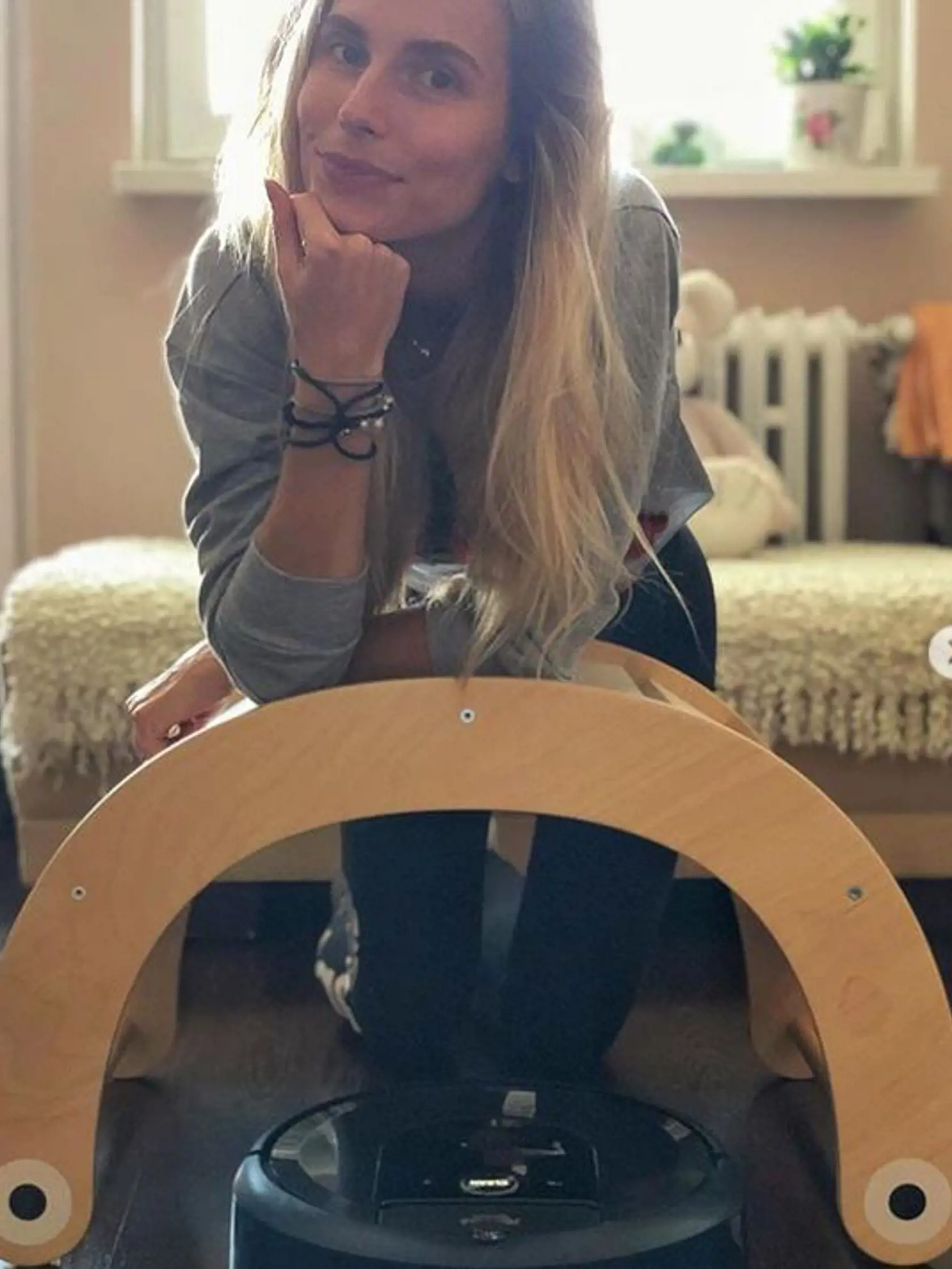 Bývanie Diany Hágerovej a Romana Juraška nie je ničím prehnané. Sála z neho skôr domáca pohoda ako celebritný luxus.