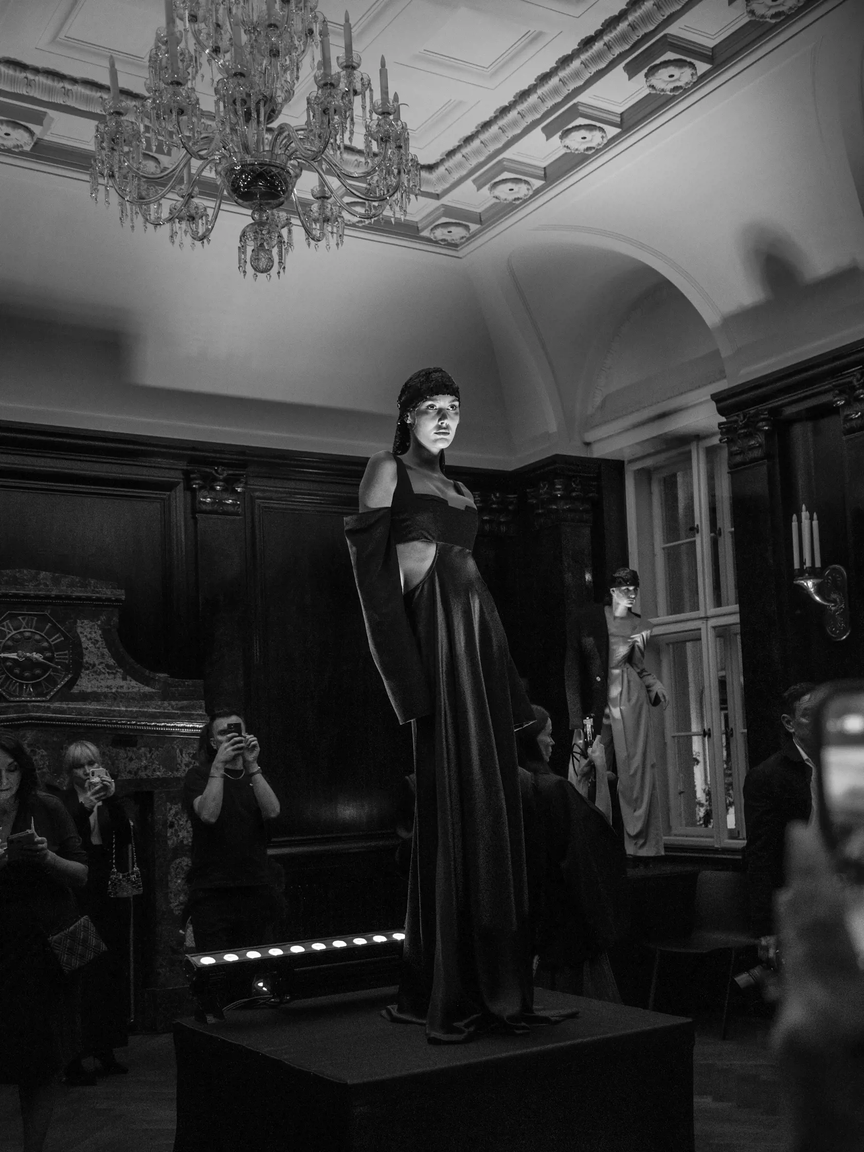 Michael Kováčik predstavil vrámci Mercedes-Benz Prague Fashion Week svoju najnovšiu kolekciu s názvom “CLUB DE MEMBRES” SS24