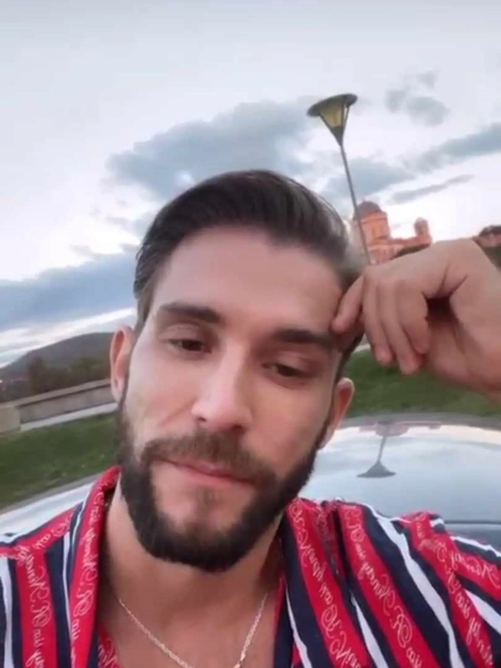 Tomáša rozchod s Marcelou evidentne veľmi trápi. Krátko po krachu ich lásky zverejnil video, kde sa poďakoval fanúšikom za správy a priznal, že zažíva ťažké chvíle.