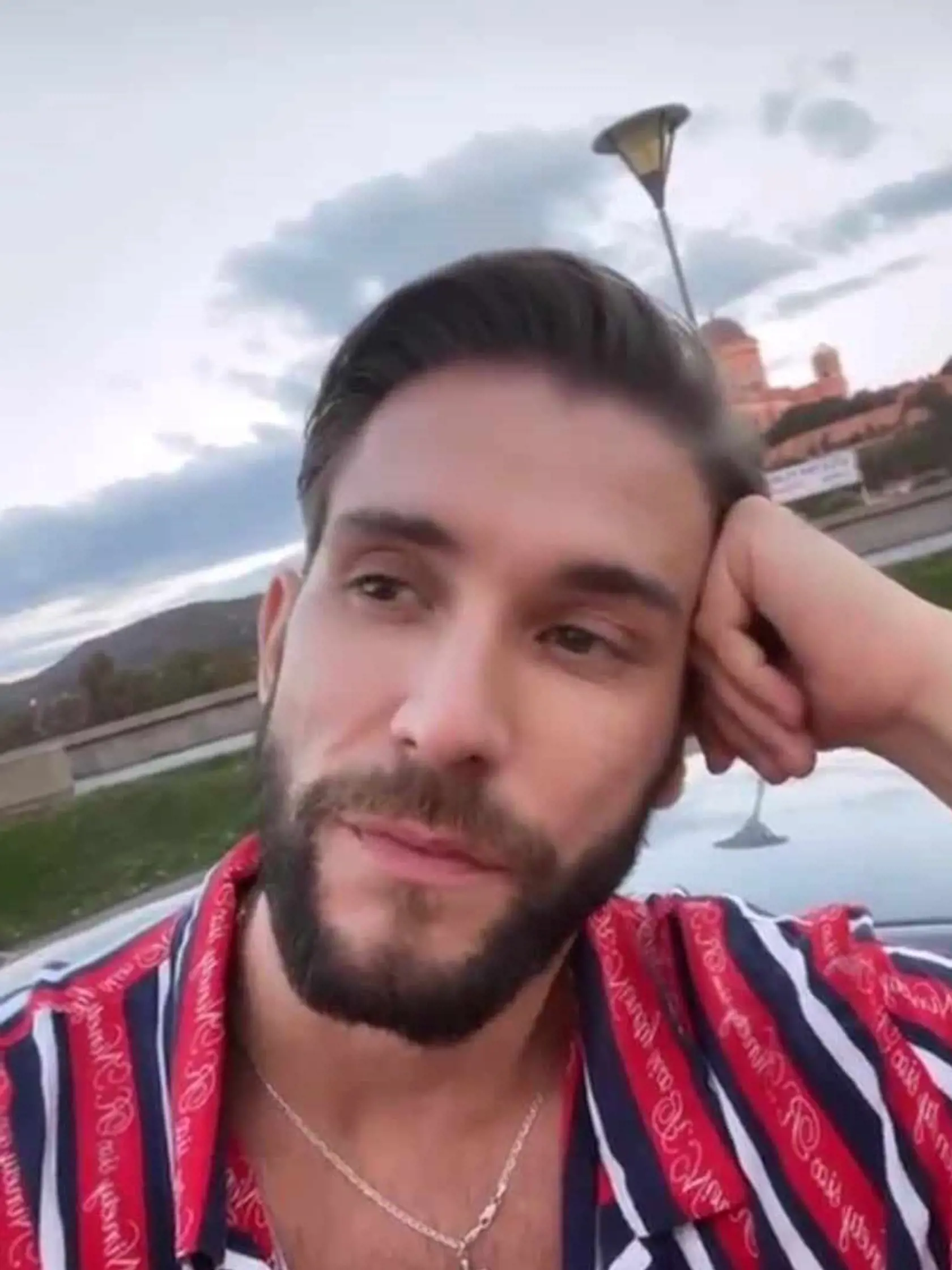 Macku si stále váži a má miesto v jeho srdci.