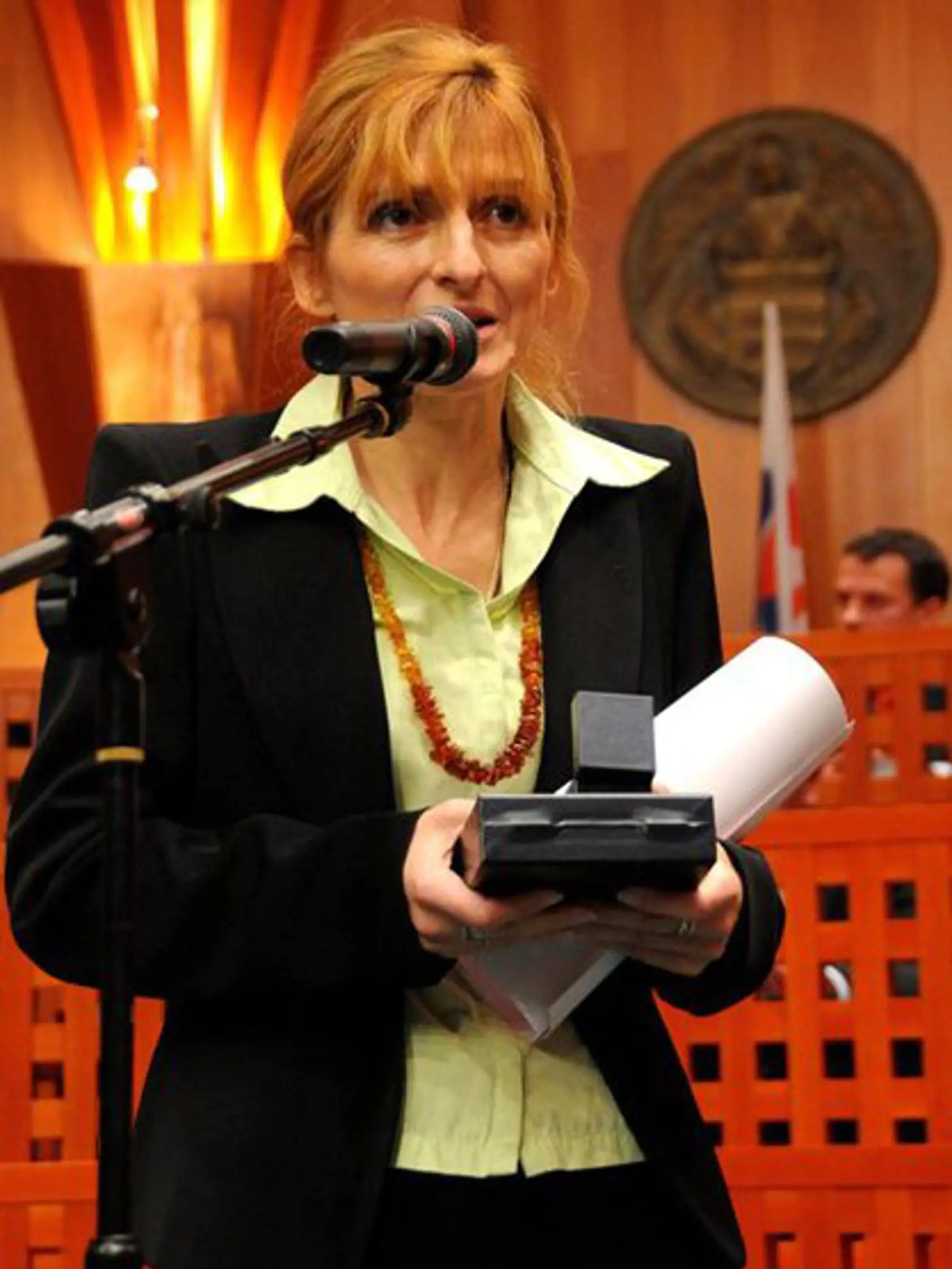 Bude to výsostne angažovaný koncert umelcov, všetci účinkujú bez nároku na honorár, z vlastného presvedčenia," povedala spoluzakladateľka Divadla Ivana Palúcha Viera Dubačová.