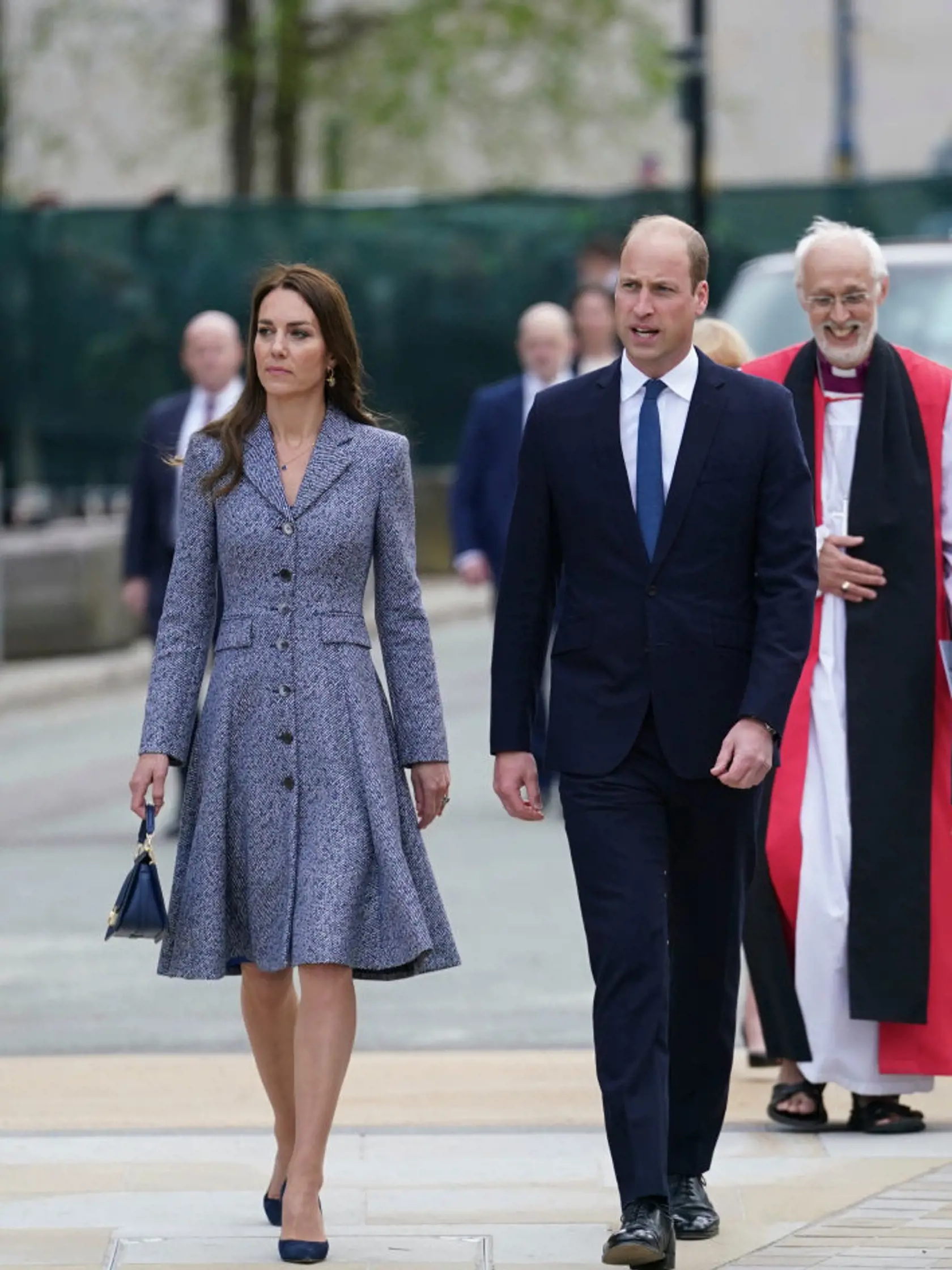 Kate a William si uctili pamiatku obetí teroristického útoku, ktorý sa odohral počas koncertu speváčky Ariany Grande v roku 2017.