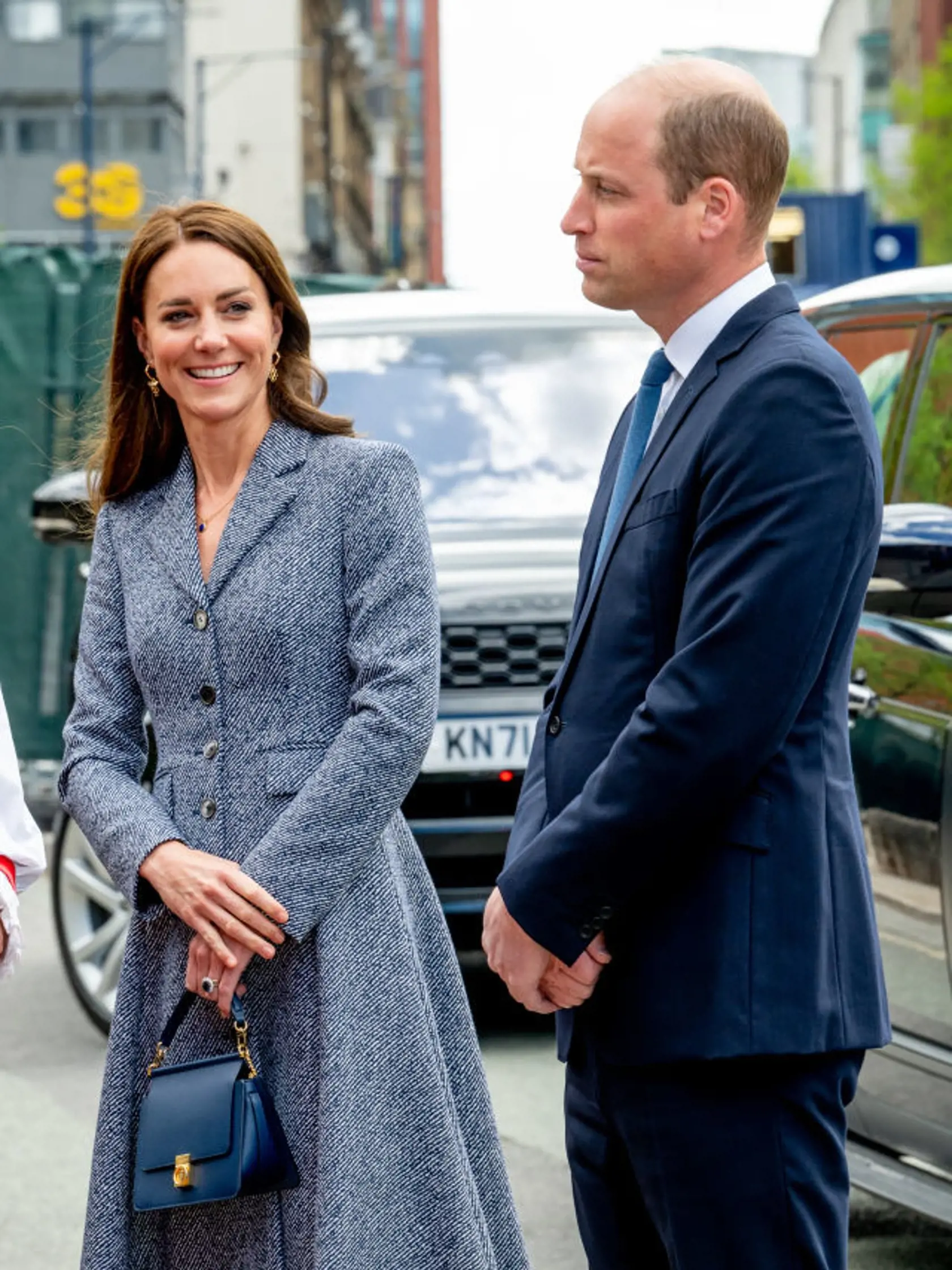 Kate a William si uctili pamiatku obetí teroristického útoku, ktorý sa odohral počas koncertu speváčky Ariany Grande v roku 2017.