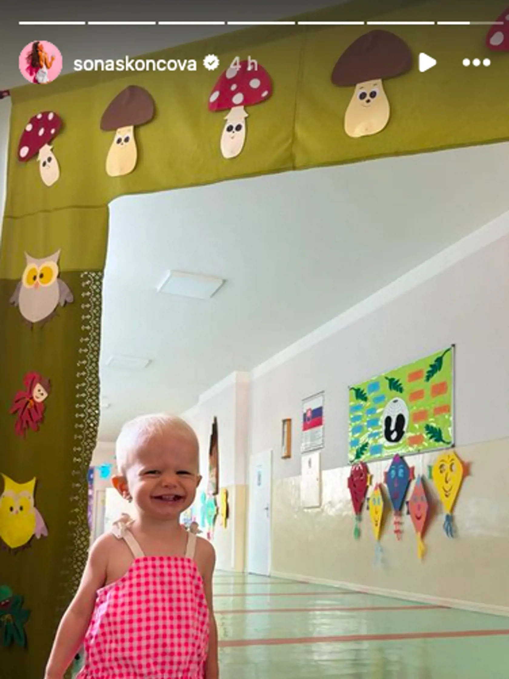 Dcérka Soni Skoncovej chcela zostať v škole spolu s bratom.