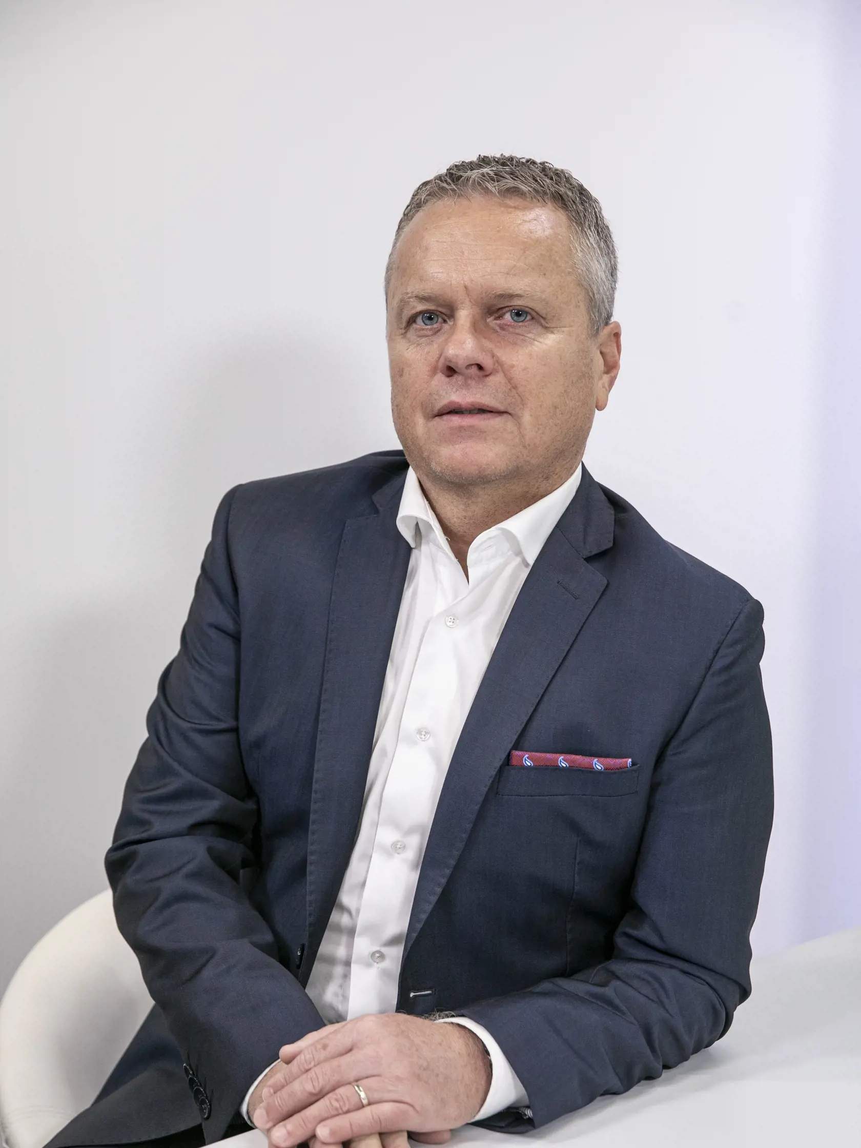 Predseda Najvyššieho kontrolného úradu SR Ľubomír Andrassyhovorí, že niektorí sa na MOMkách poriadne nabalili.
