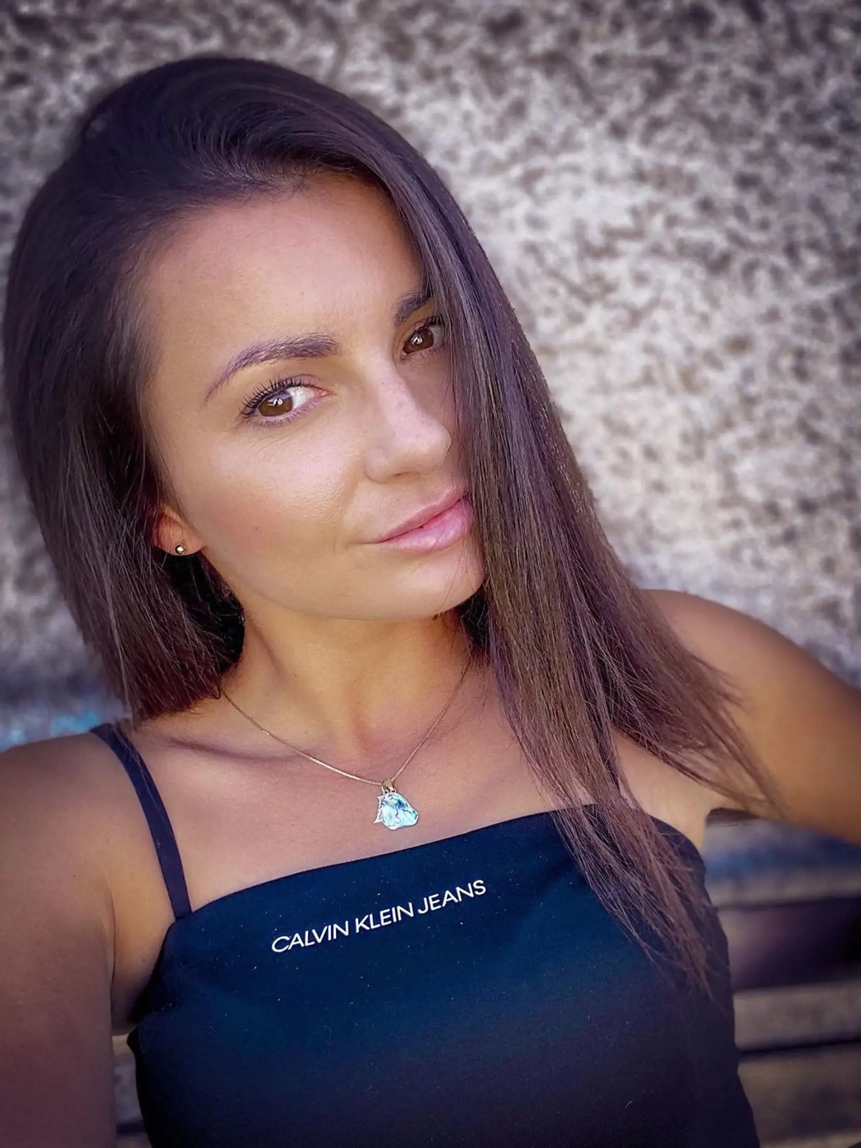 Krásna Romana sa môže pochváliť sexi postavou.