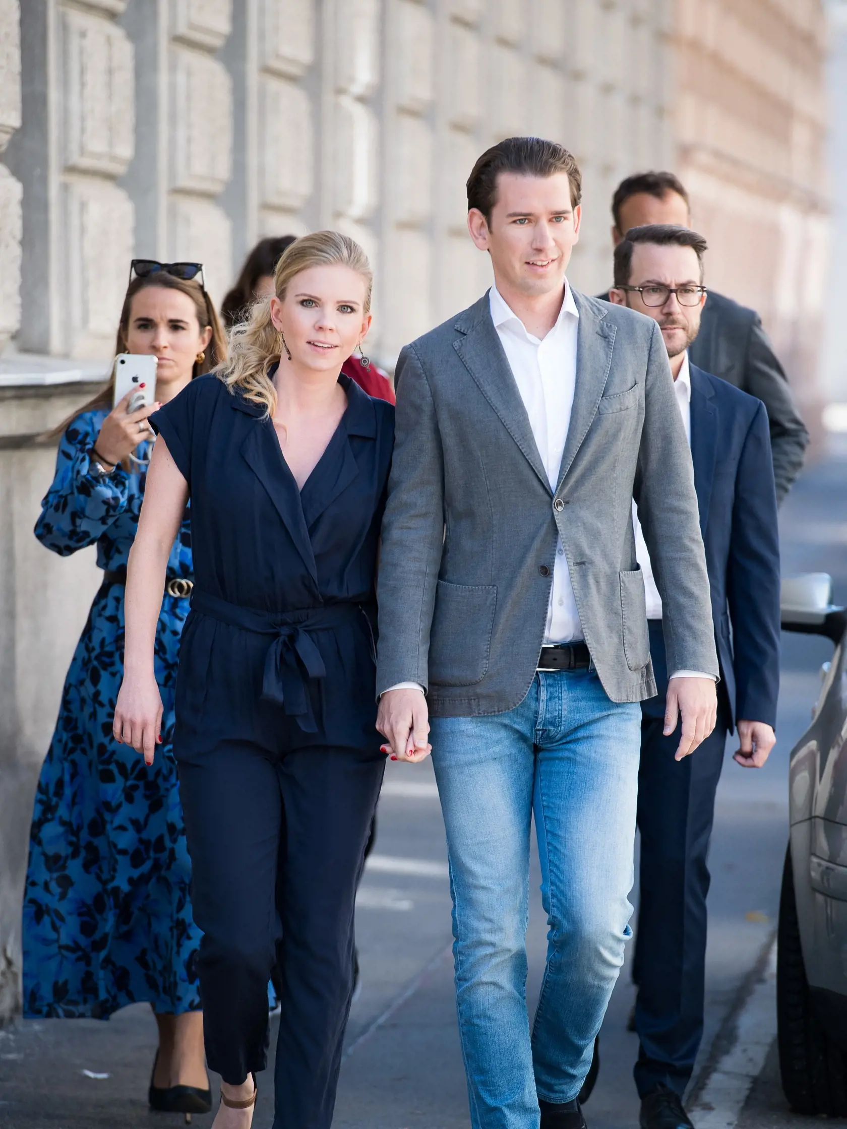 Rakúske voľby 2019: Sebastian Kurz (35) a jeho priateľka Susanne Thier (35).
