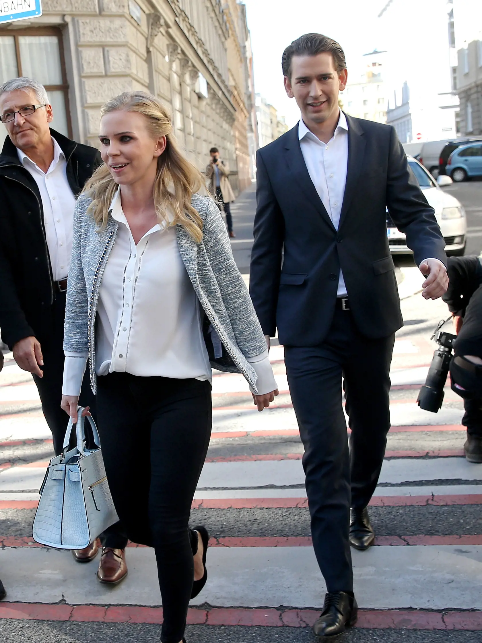 Rakúske voľby 2019: Sebastian Kurz (35) a jeho priateľka Susanne Thier (35).