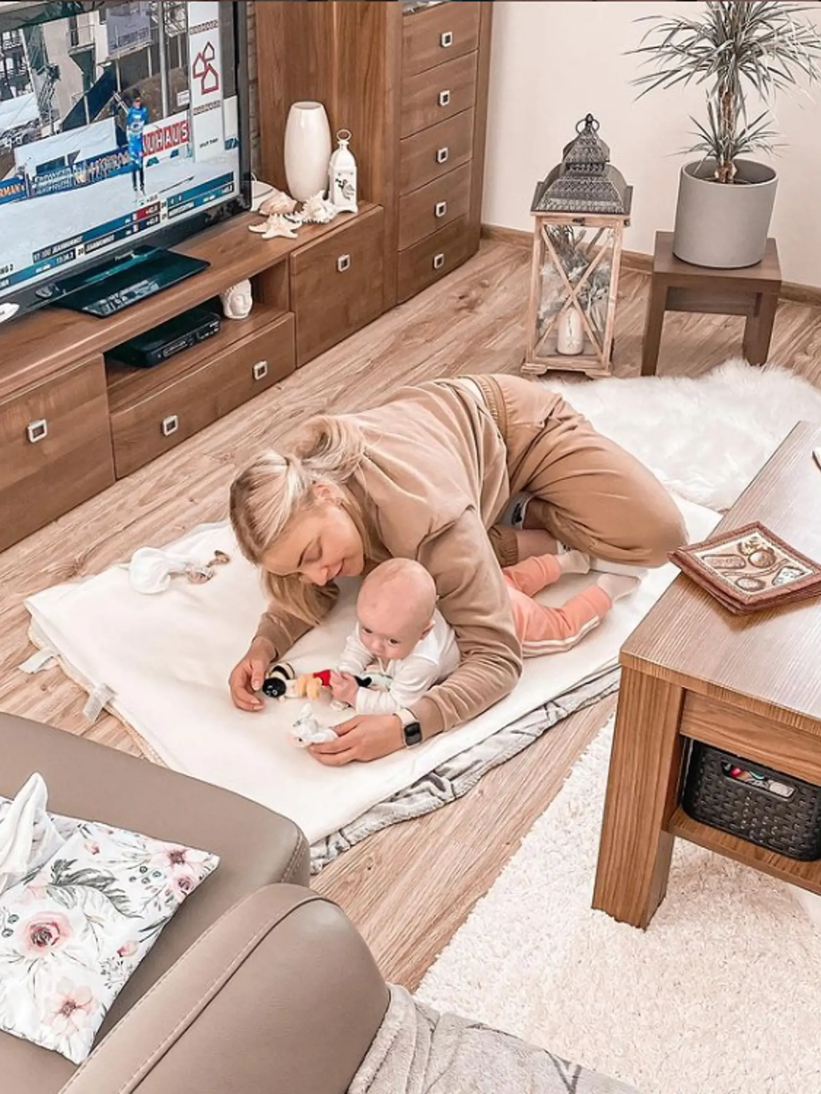 Jej dcérka rastie ako z vody, už je z nej takáto princeznička.