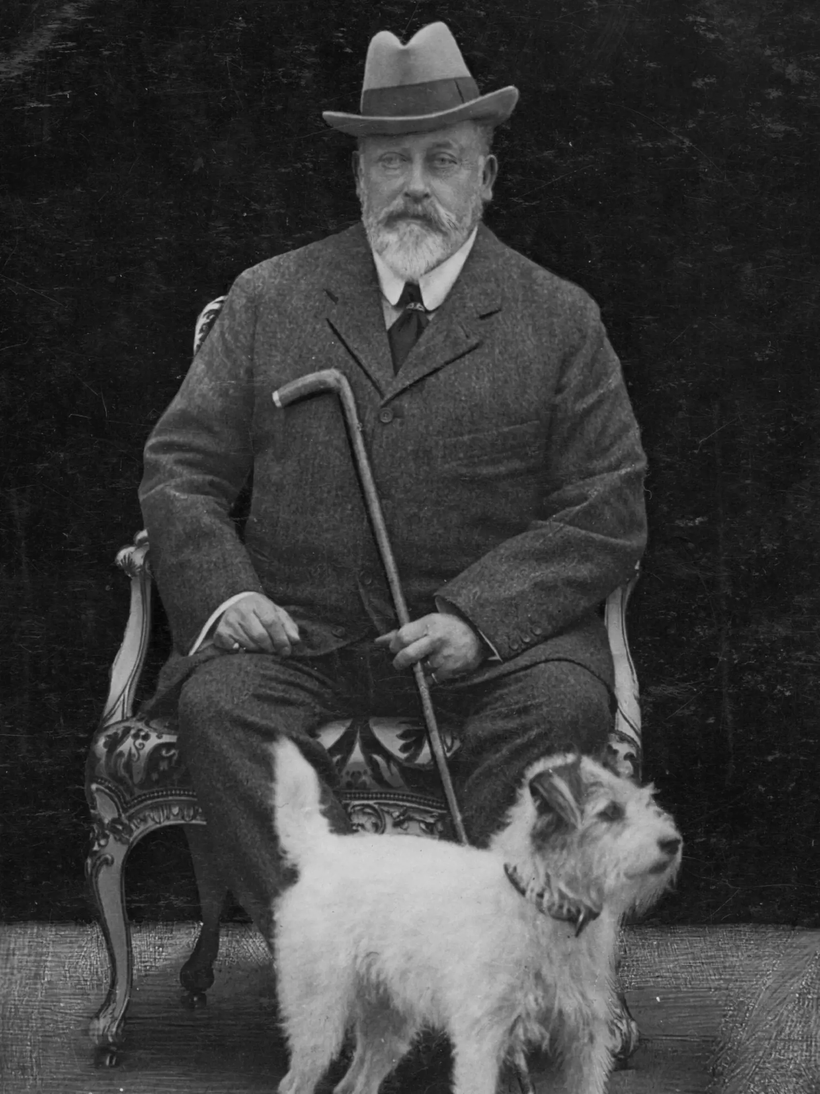 Kráľ Edward VII. s Cézarom.