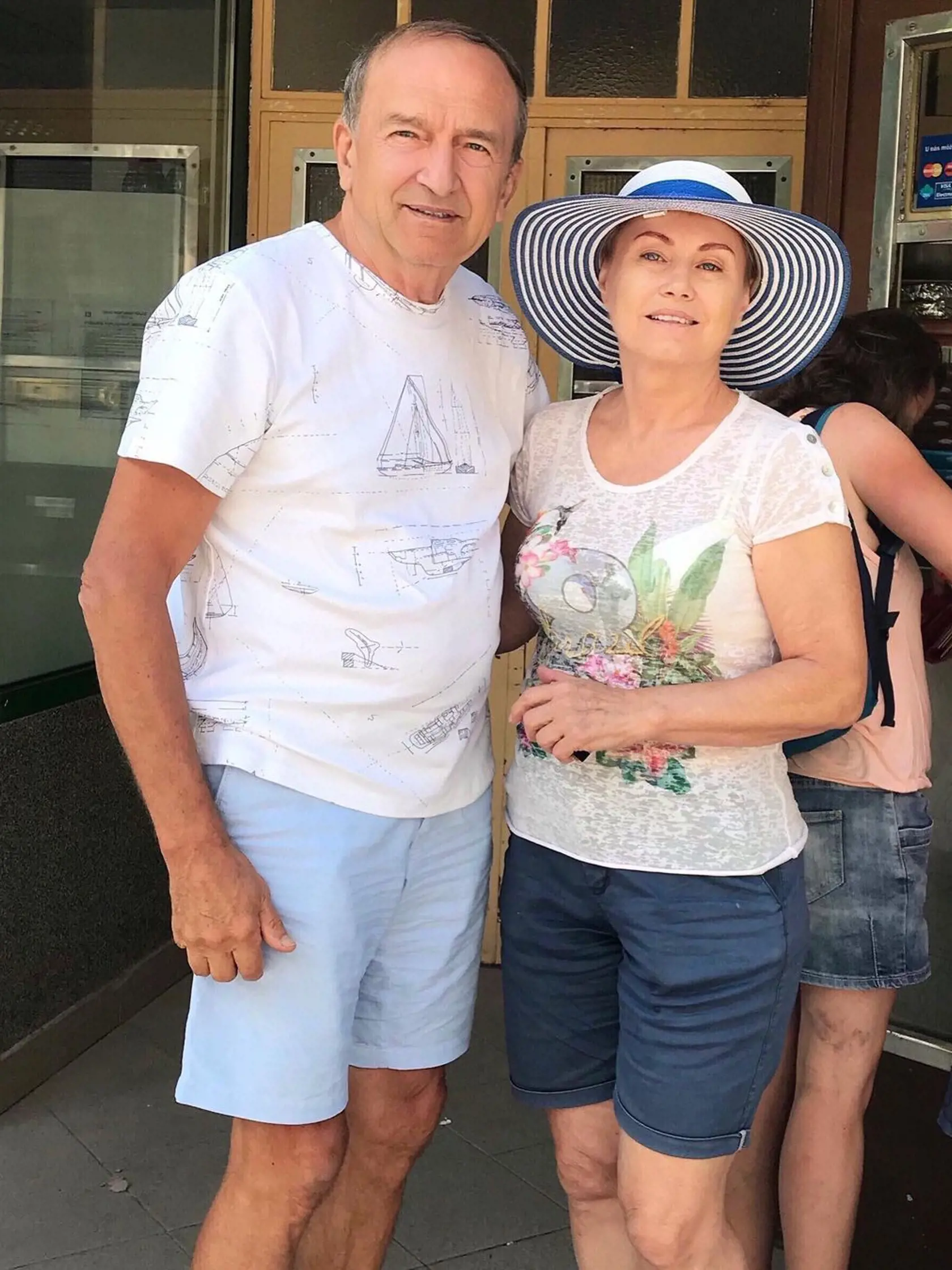 Zlatici rodičia žijú v šťastnom manželstve už dlhé roky.