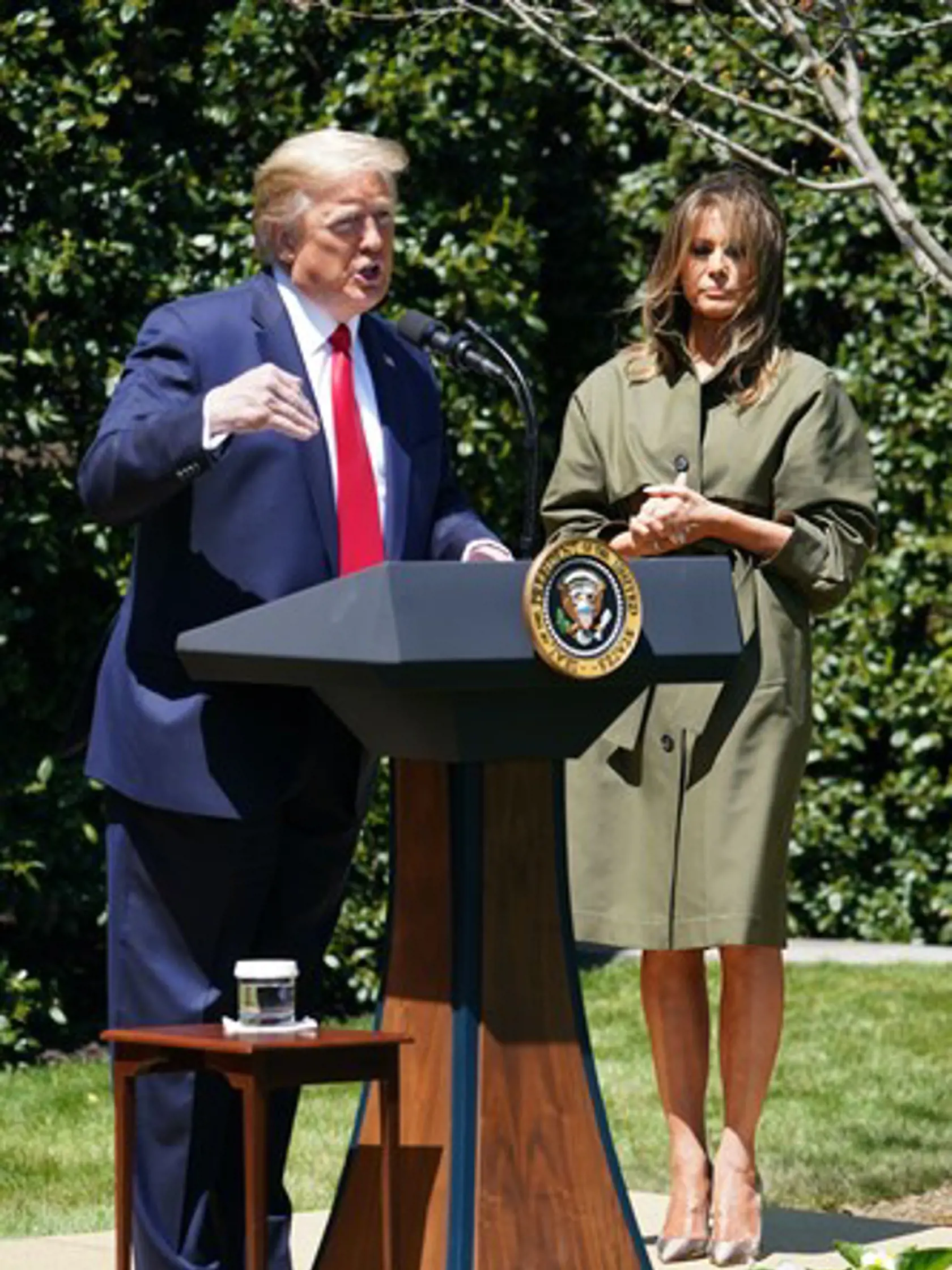 Melania Trump sa dokonale zladila s prírodou.