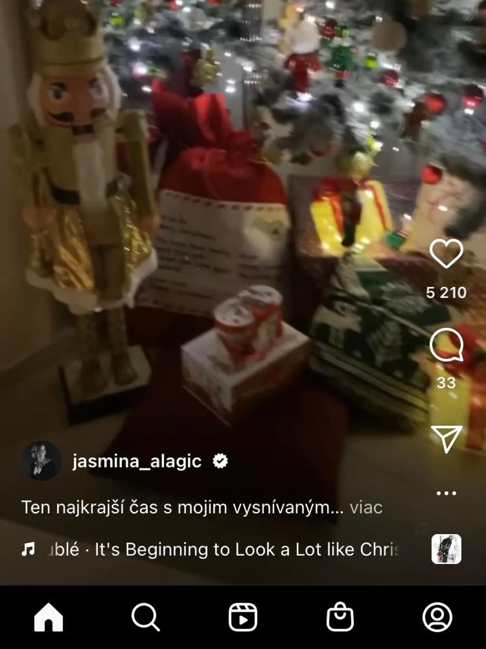 Jasmina Alagič Vrbovská ukázala luxusnú vianočnú výzdobu ako z amerického filmu.