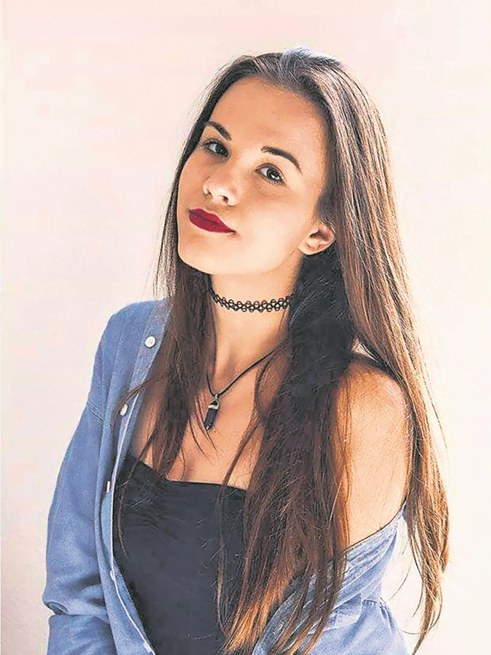 Veronika (†17)