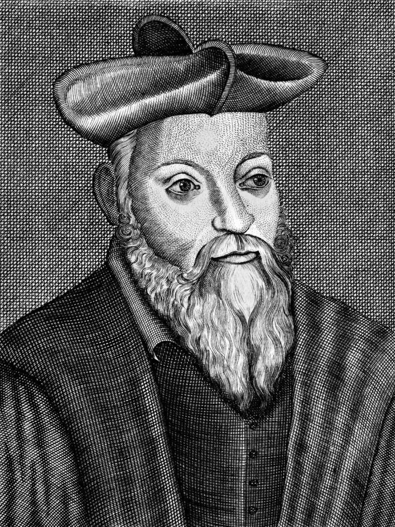 Francúzsky astrológ a lekár, popisovaný ako „prorok skazy“, sa inšpiroval vo svojich veršoch biblickými textami a vlastnými skúsenosťami s morom, pričom jeho predpovede sa zameriavajú hlavne na hladomor a smútok. Francúzsky filozof napísal celkom 6 338 proroctiev, ktoré naznačujú, kedy, kde a ako dramaticky skončí náš svet.