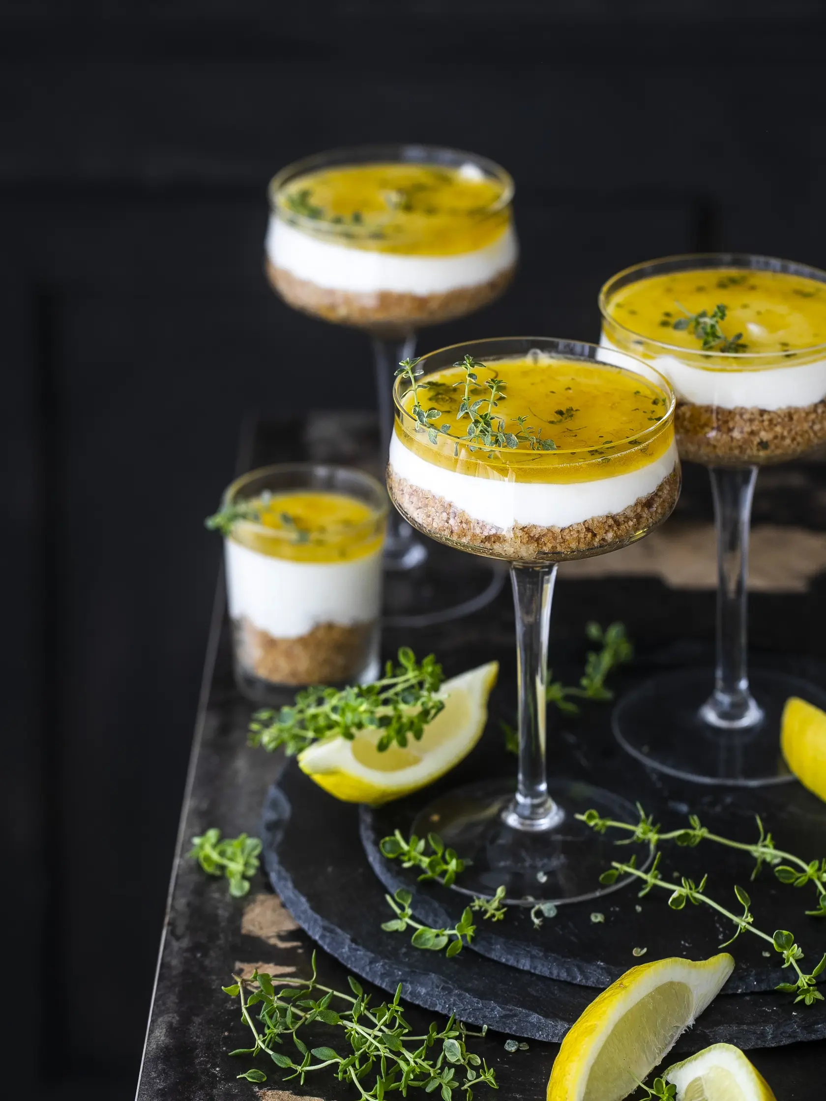 cheesecake s tymianovo - citrónovou polevou