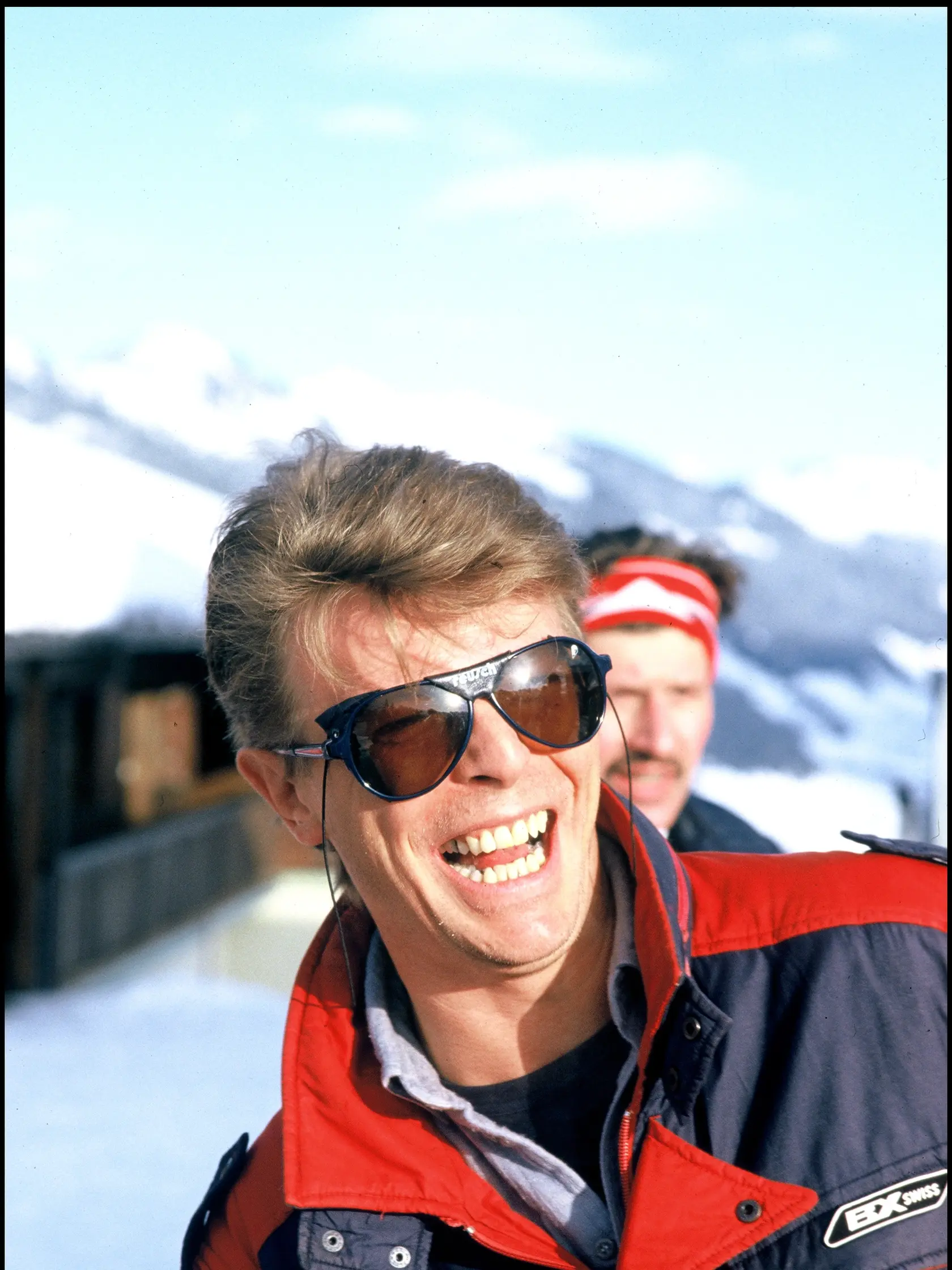 David Bowie je pýchou Angličanov aj dávno po svojej smrti.