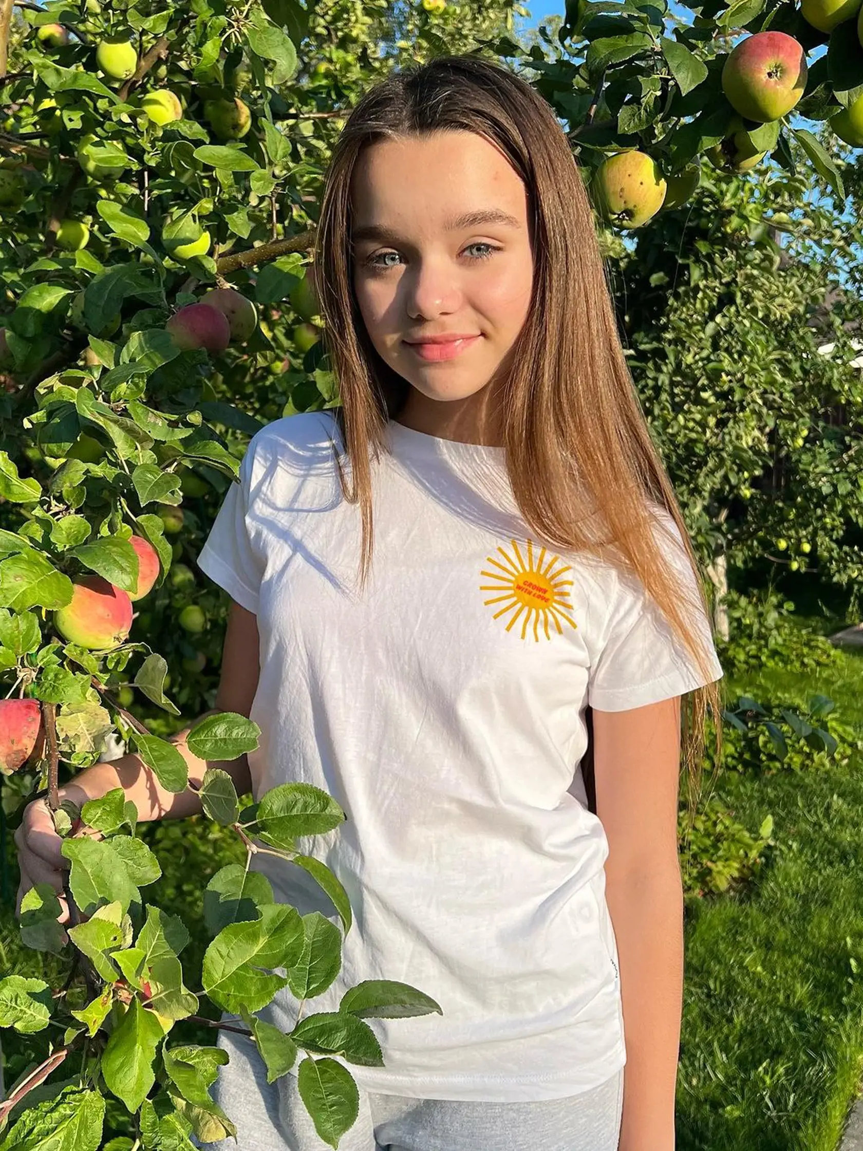 V roku 2017 jej média udelili titul "najkrajšie dievča na svete", keď mala iba šesť rokov. Tento titul predtým náležal francúzskej modelke Thylane Blondeau. Anastasiyine bábikovité rysy a pôsobivé modré oči okúzlili verejnosť aj kritikov.