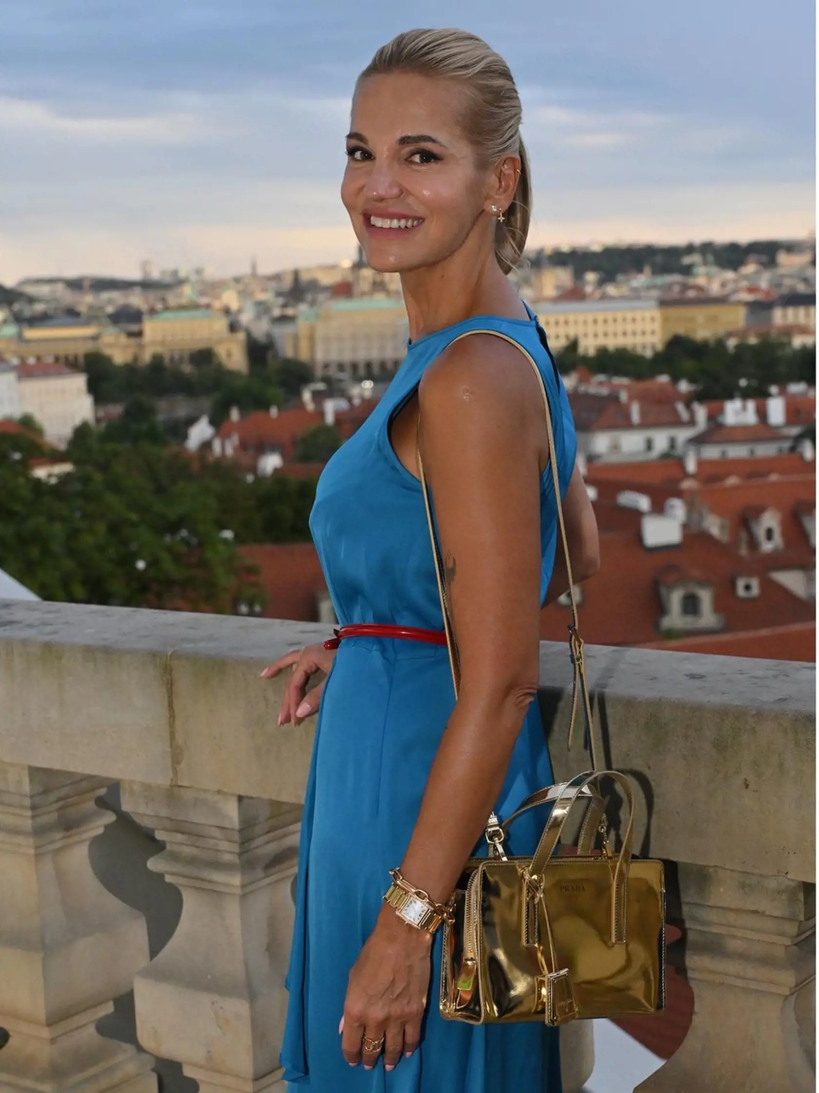 Speváčka Dara Rolins