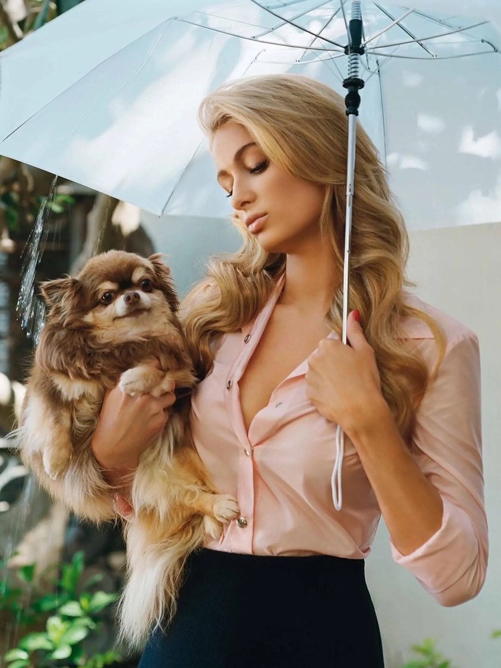 Psíčkarka Paris Hilton