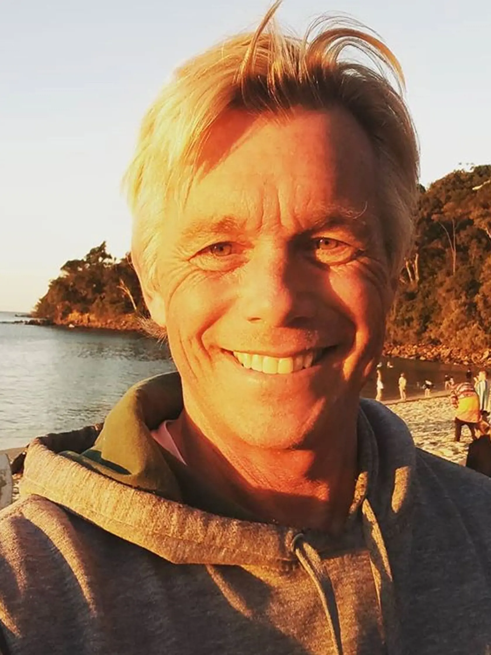Christopher Atkin má dnes už 58 rokov, no na filmovom plátne by ste ho hľadali márne.
