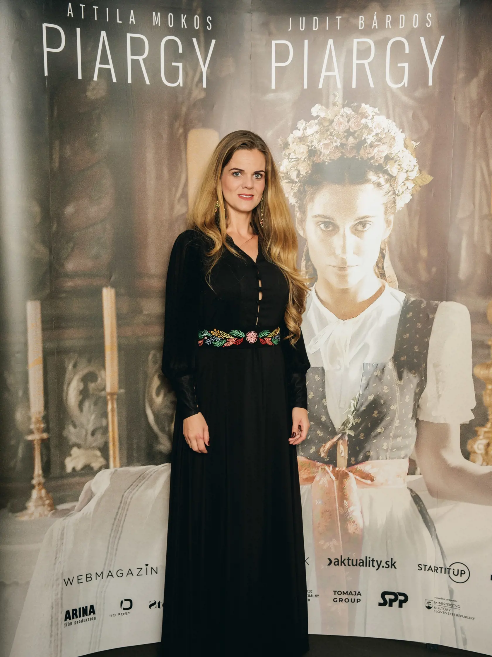 Autorka a interpretka titulnej skladby Veronika Rabada
