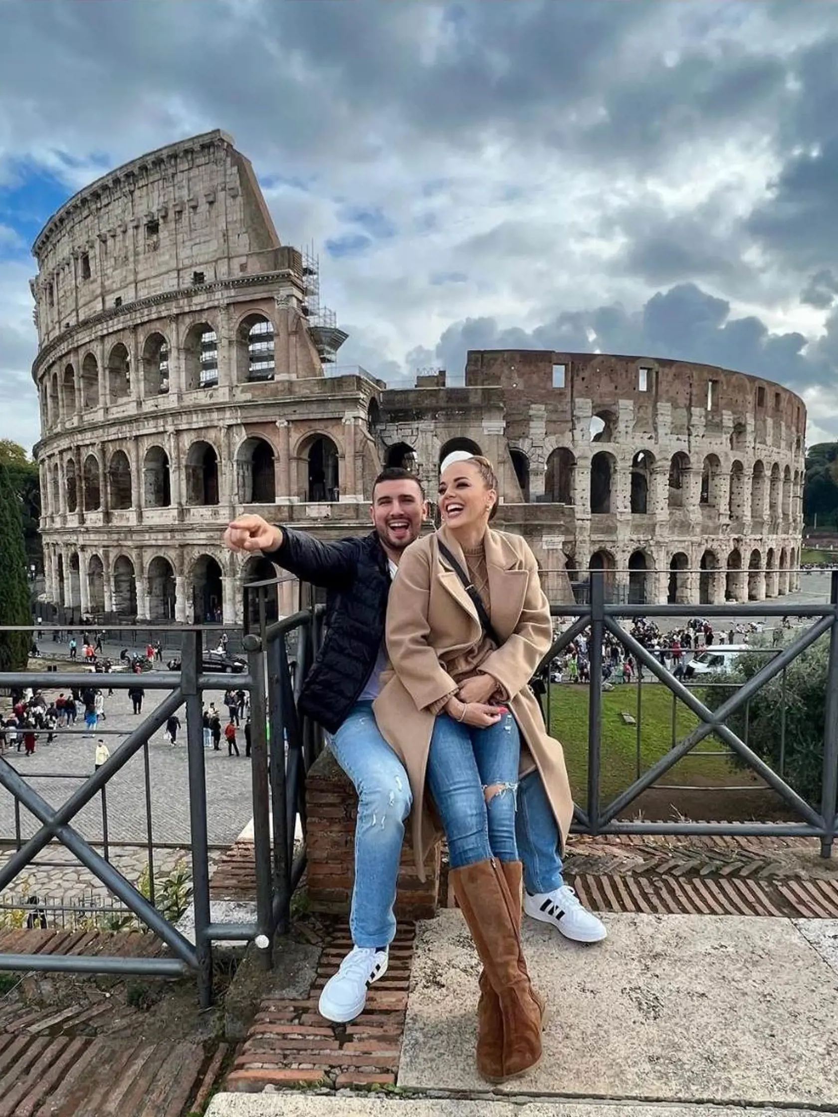 Obaja partneri veľmi radi cestujú, stihli navštíviť aj romantický Rím.