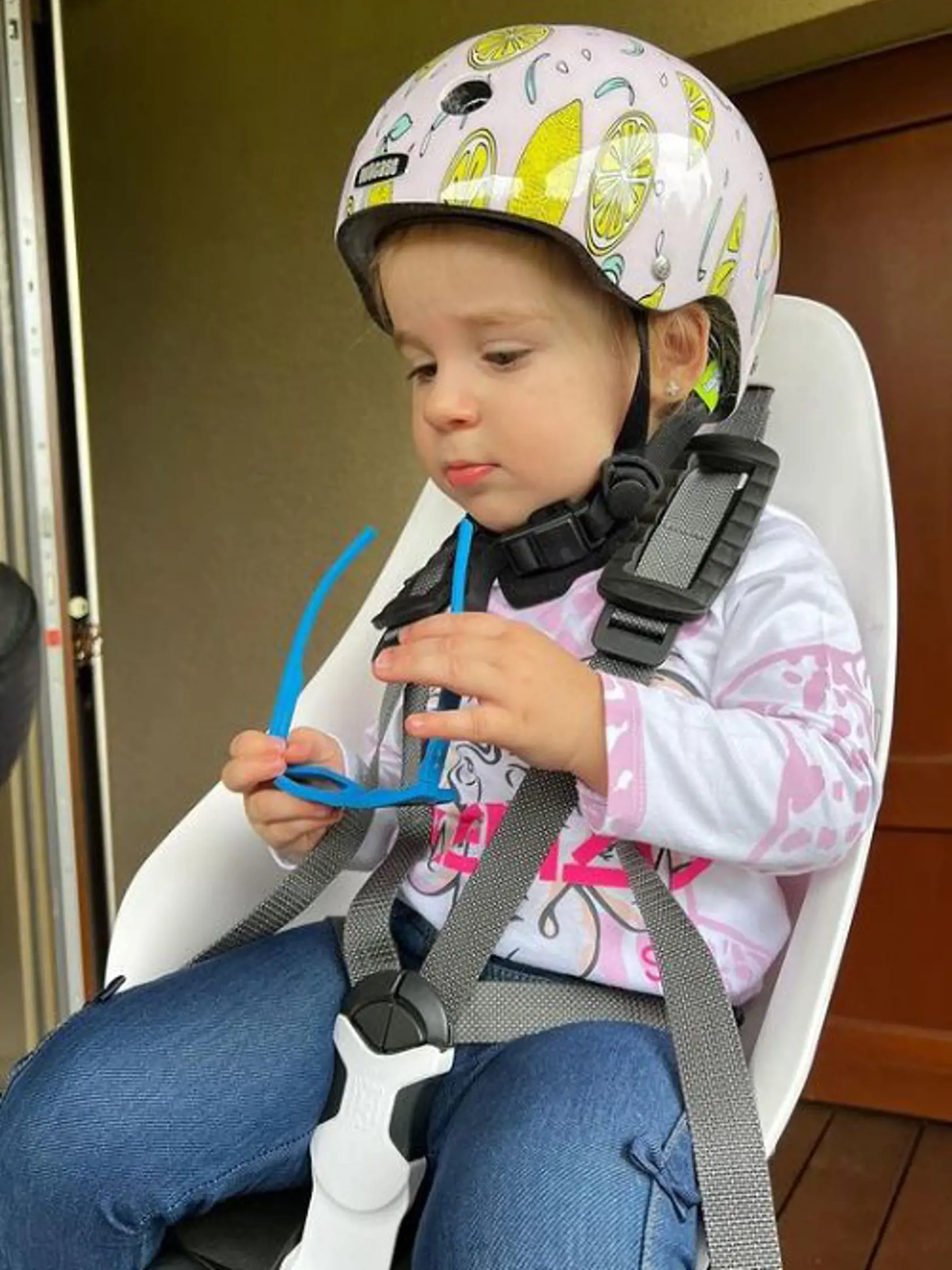 Dcérka Moniky Beňovej Lea sa bola prvýkrát bicyklovať. Vraj to zvládla bravúrne.