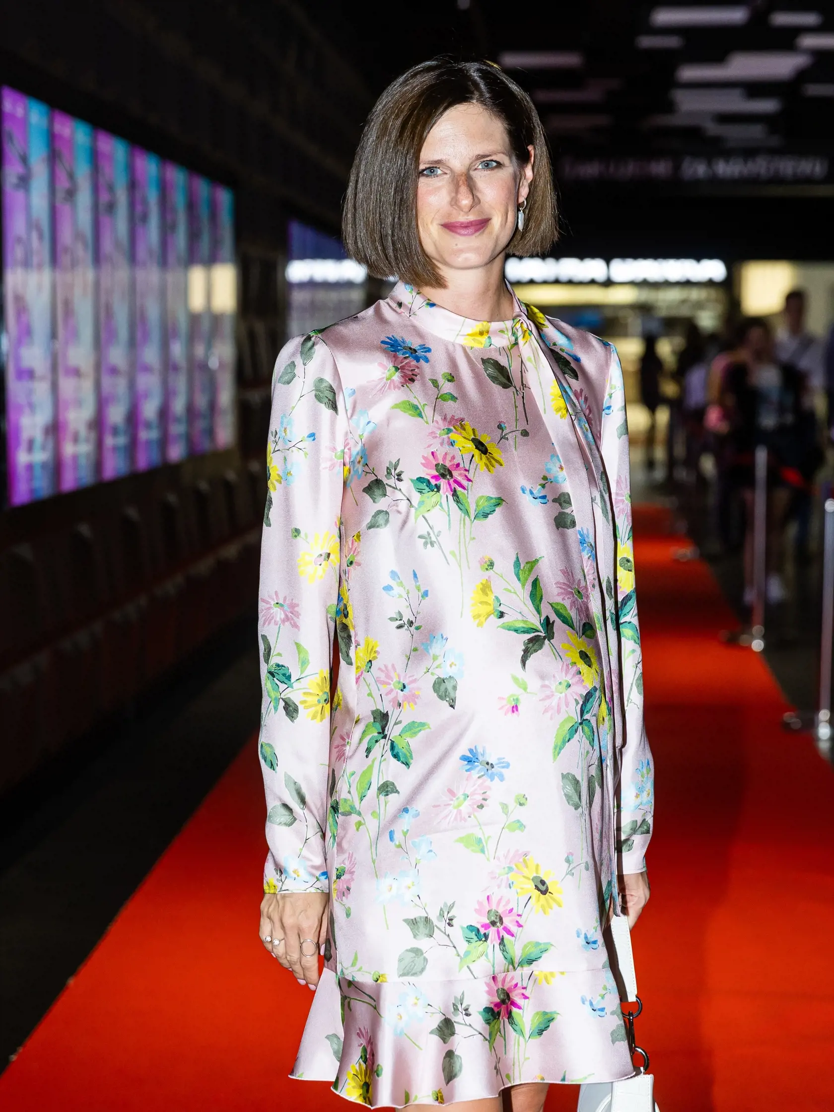 Premiéra filmu “Nikdy nehovor nikdy” v Bratislave. Na snímke Kristína Maštalírová. 