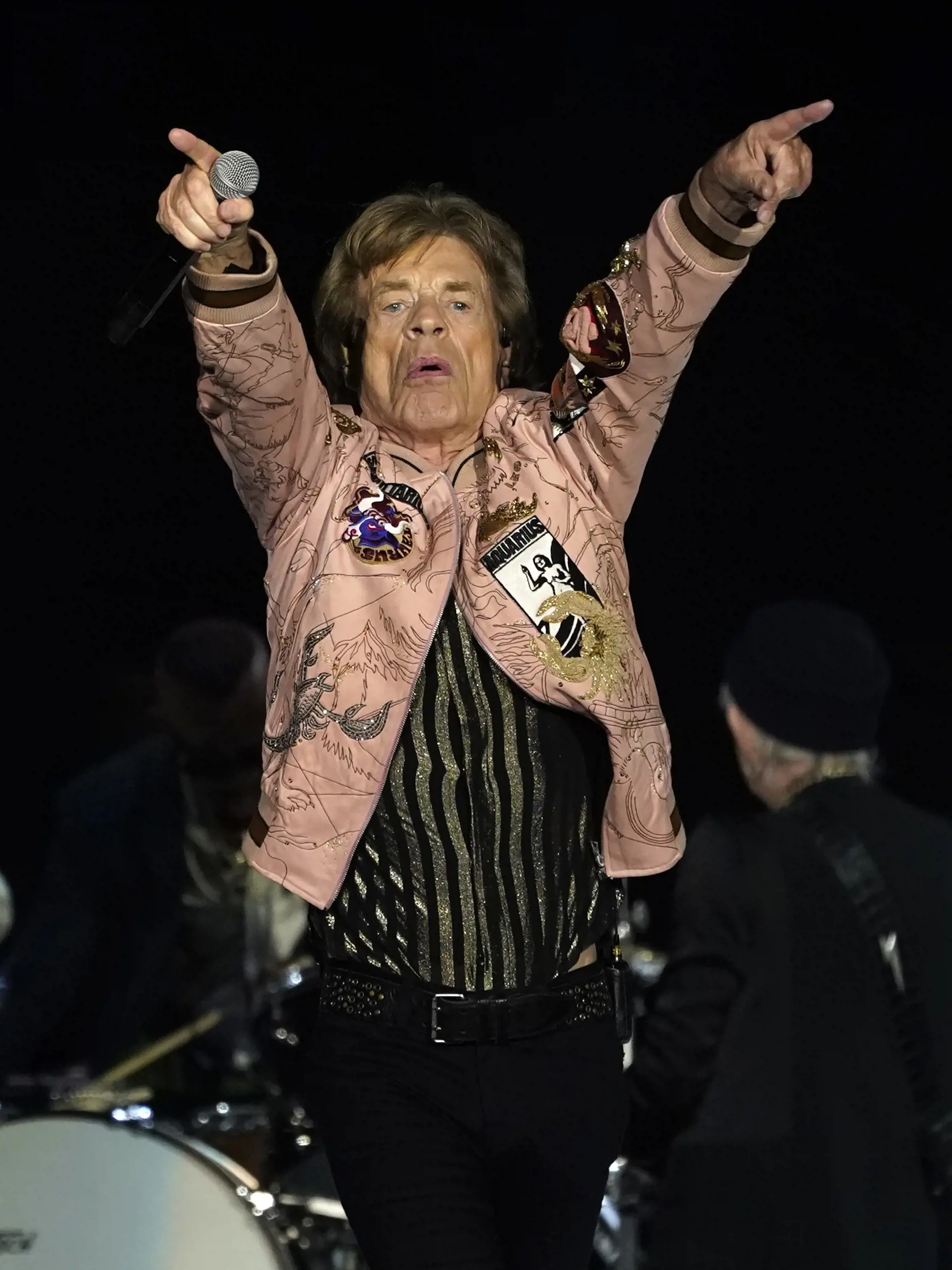 EBE 24 Inglewood - Na snímke spevák britskej rockovej skupiny Rolling Stones Mick Jagger počas koncertu na štadióne SoFi v kalifornskom Inglewoode v noci na 15. októbra 2021. FOTO TASR/AP

Mick Jagger of the Rolling Stones performs, Thursday, Oct. 14, 2021, at SoFi Stadium in Inglewood, Calif. (AP Photo/Chris Pizzello)