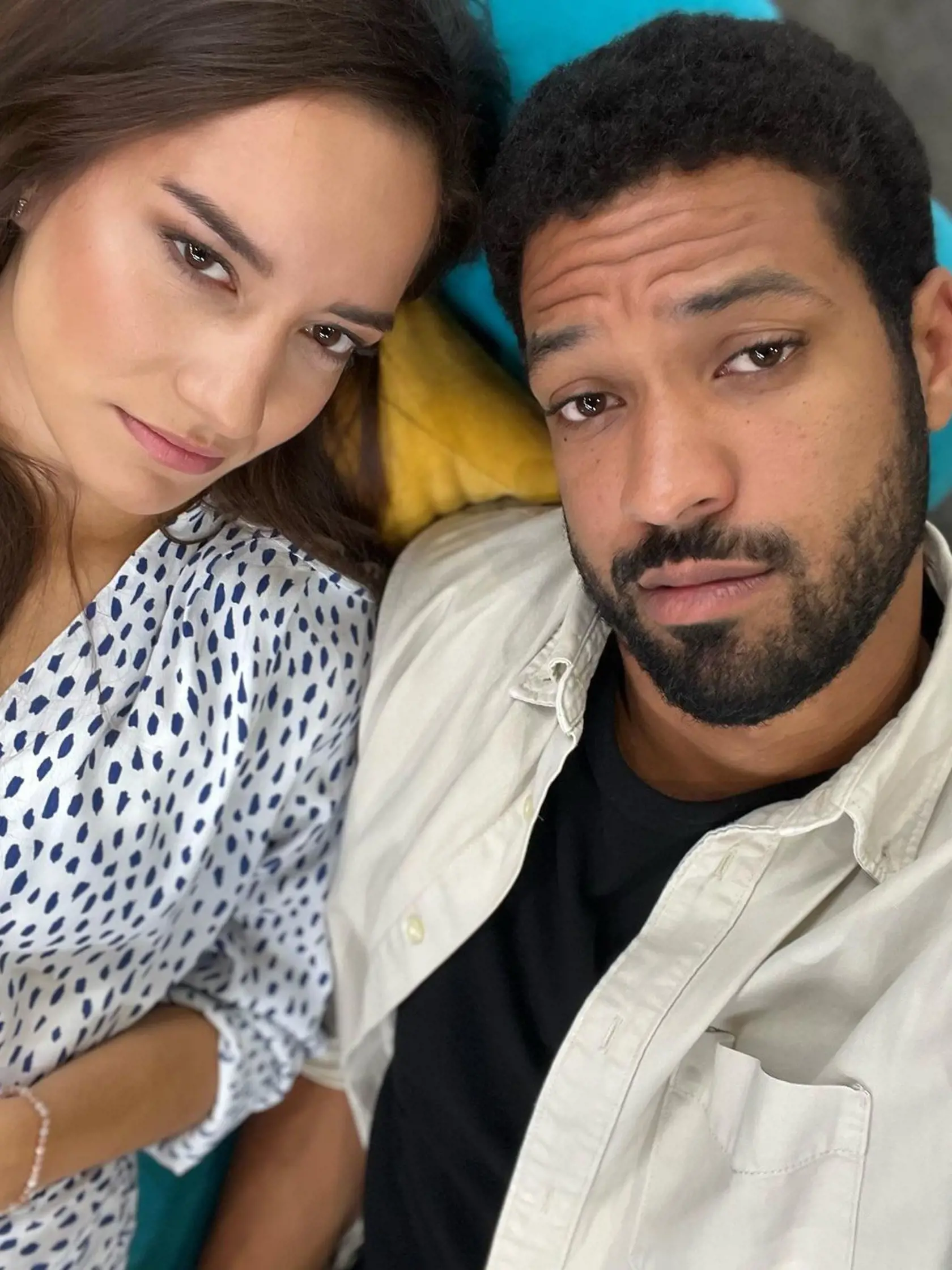 Victor Ibara a Barbora Bezáková sa v seriáli stihla aj zobrať.