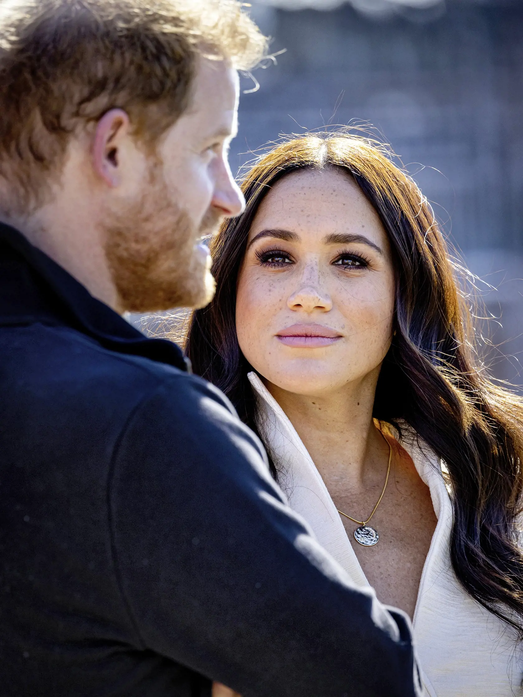 Princ Harry a Meghan Markle v polovici apríla tajne navštívili kráľovnú vo Windsore