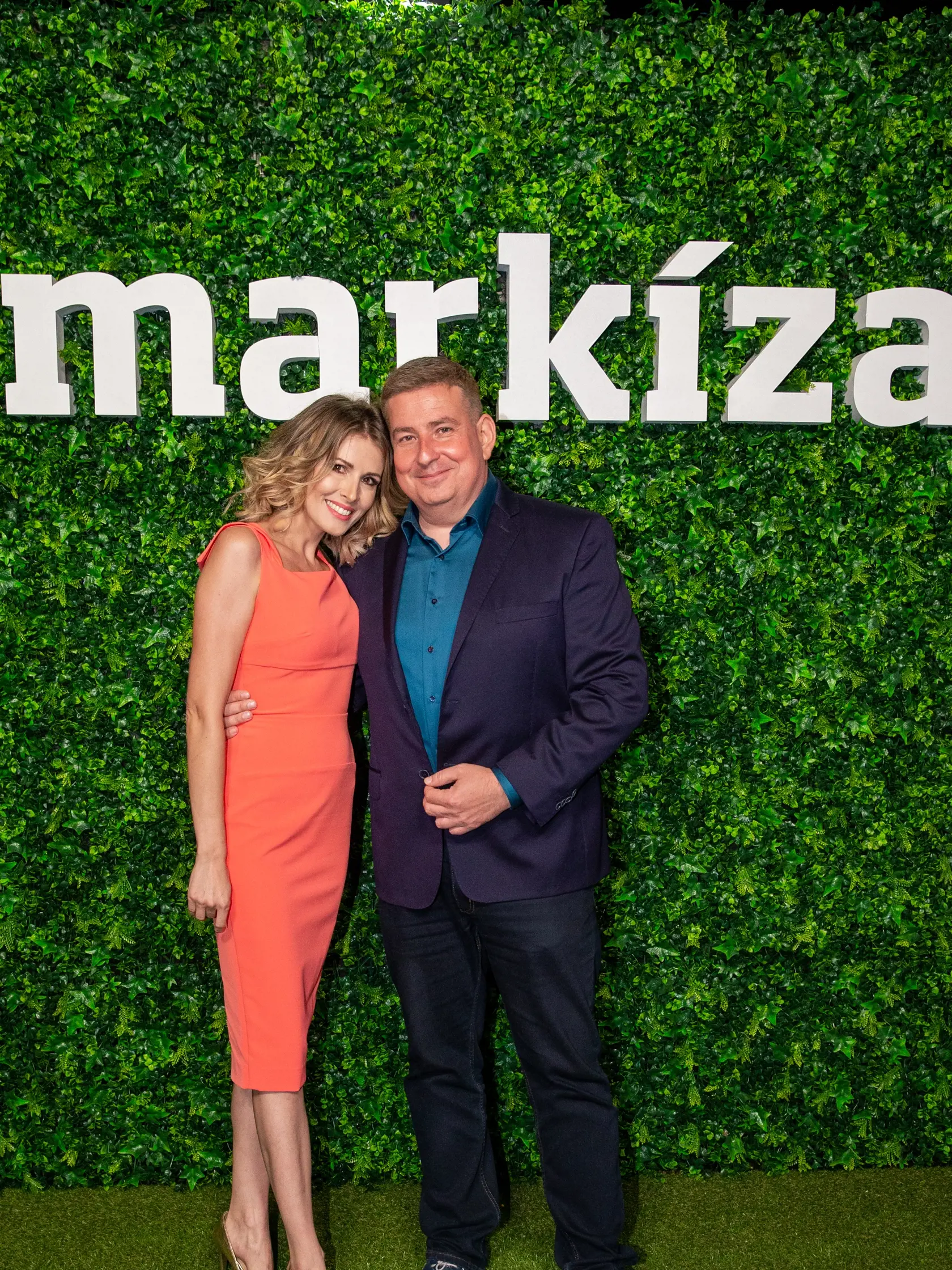 25. “ MEDIA PARTY ”  TV Markíza  sa uskutočnila na lodi Sundeck na Tyšrovom Nábreží v Bratislave.Na snímke je Miriam Kalisová a Patrik Herman.   