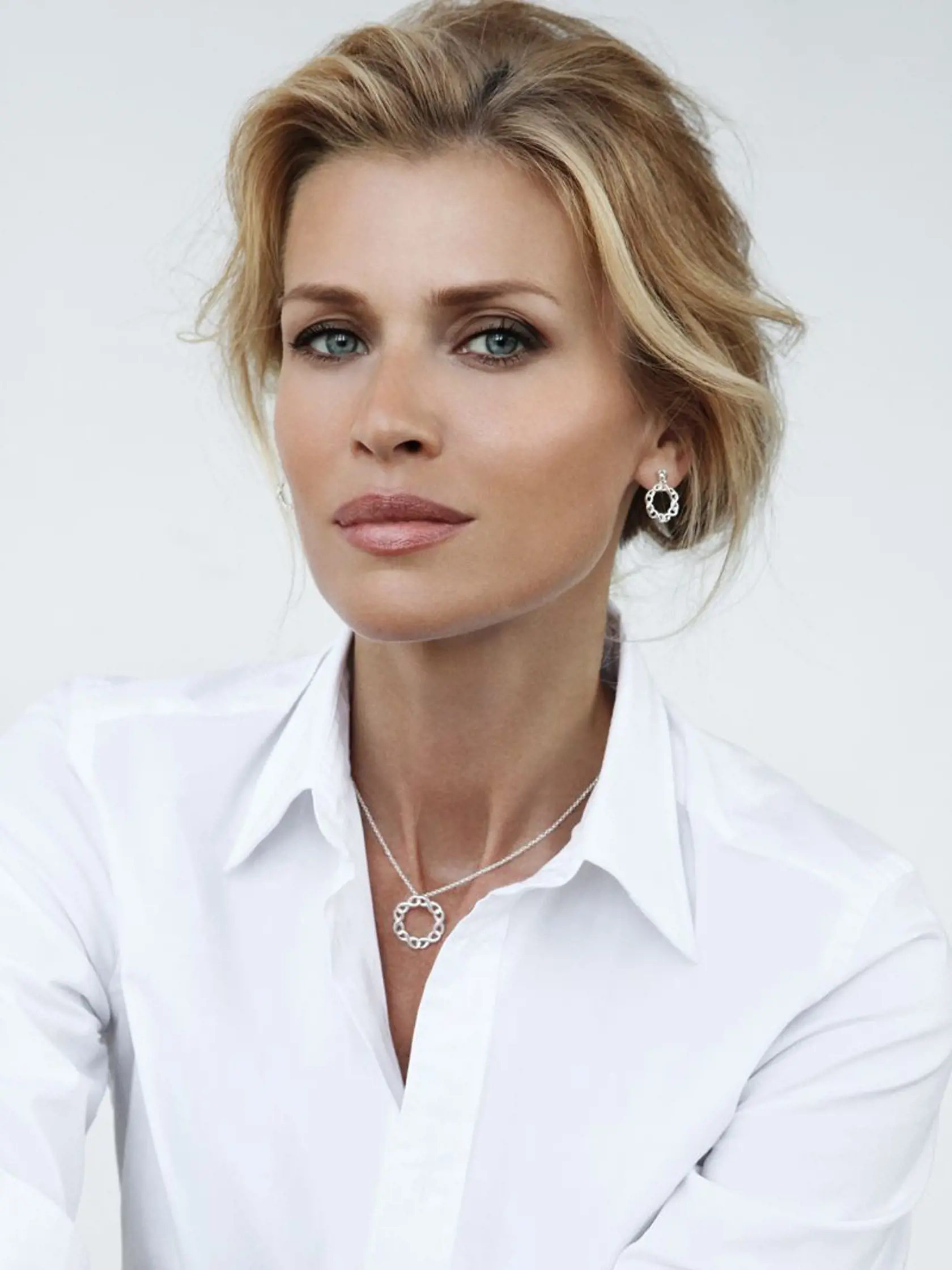 Daniela je ambasádorkou projektu Avon proti domácemu násiliu.