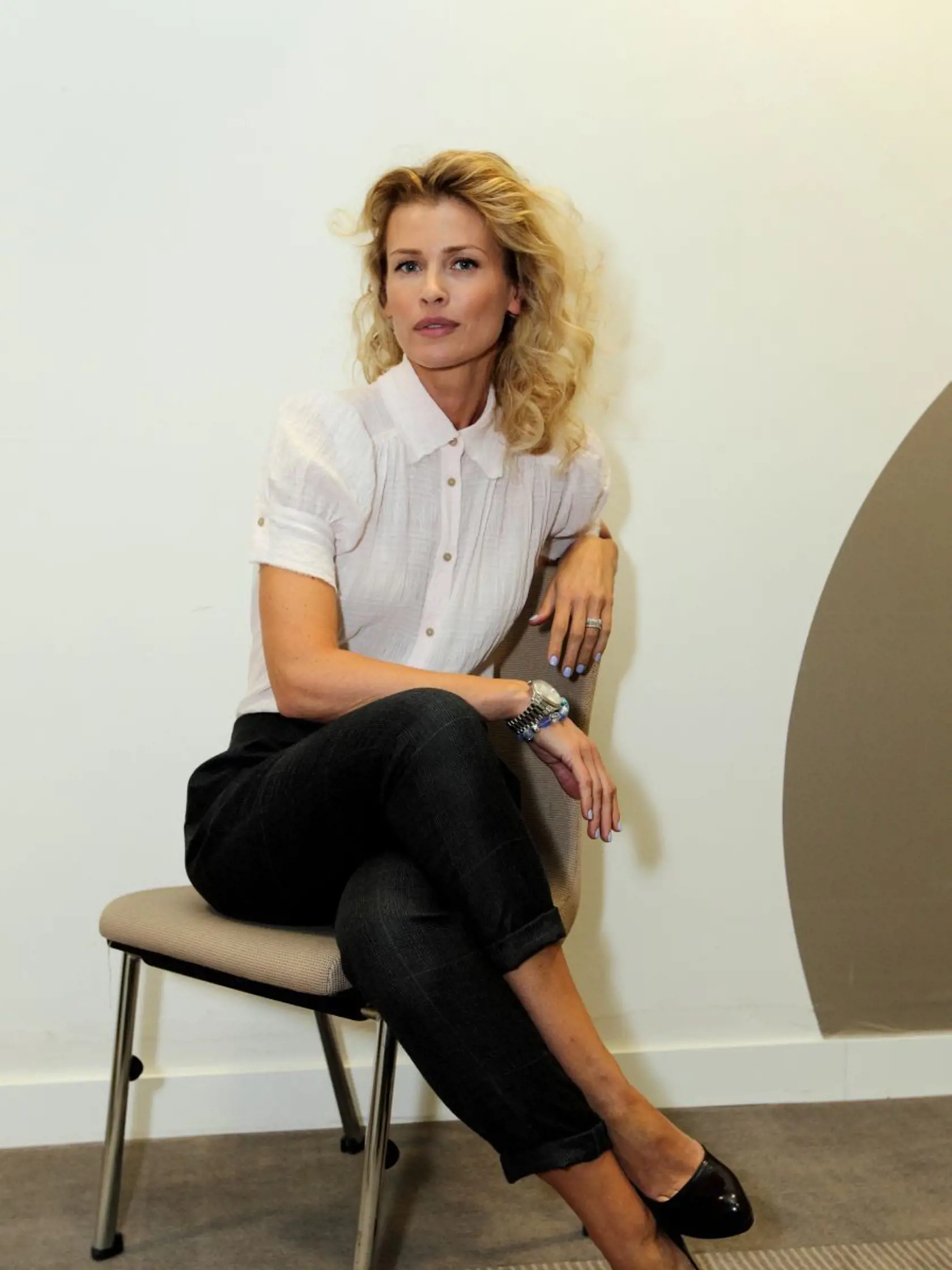 Topmodelka nepotrebuje vizážistu, aby z nej spravil krásku.