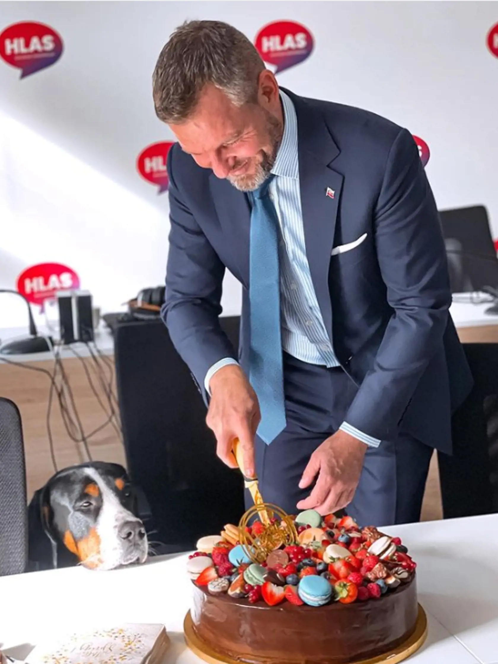 Expremiér Peter Pellegrini sa pochválil v deň svojich 47. narodenín touto fotografiou.