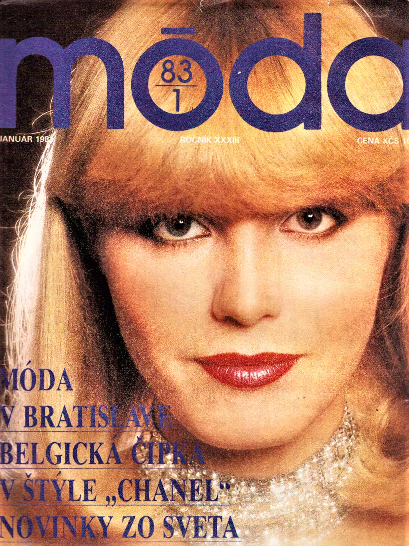 Emma Tekelyová nafotila počas svojej modelingovej kariéry 48 tituliek.