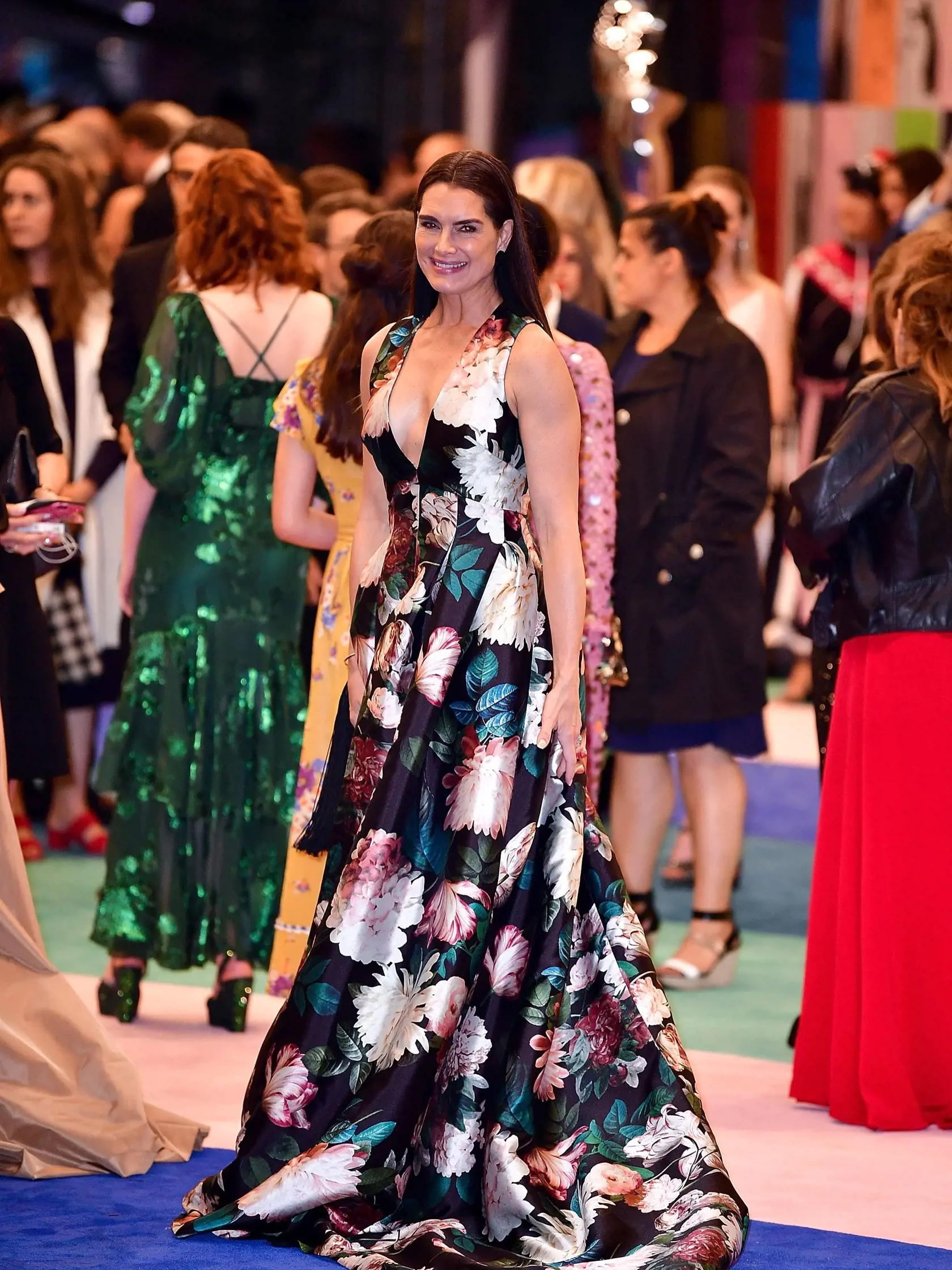 Brooke Shields zažiarila v krásnej róbe.