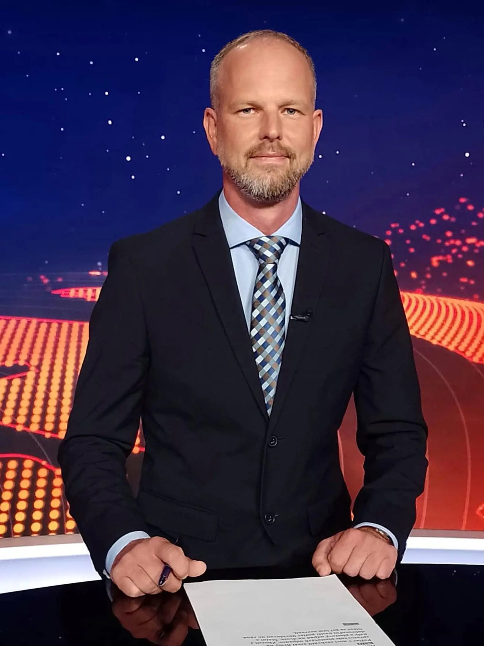 Dano Očenáš už zarezáva v Televíznych novinách.