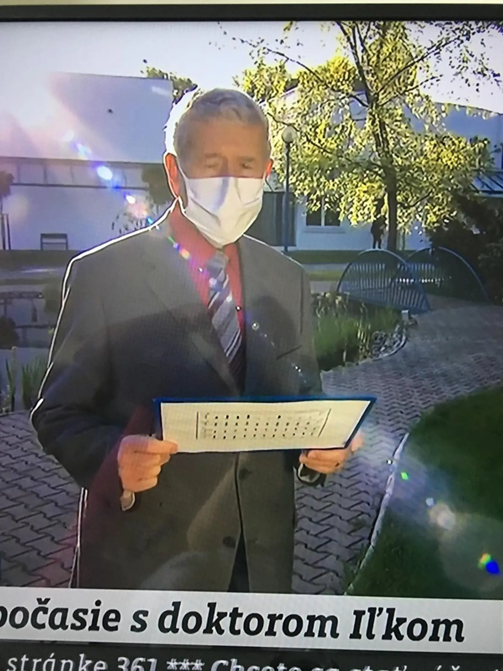 Meteorológ Jozef Iľko konečne osobne zavítal do areálu Záhorskej Bystrice.