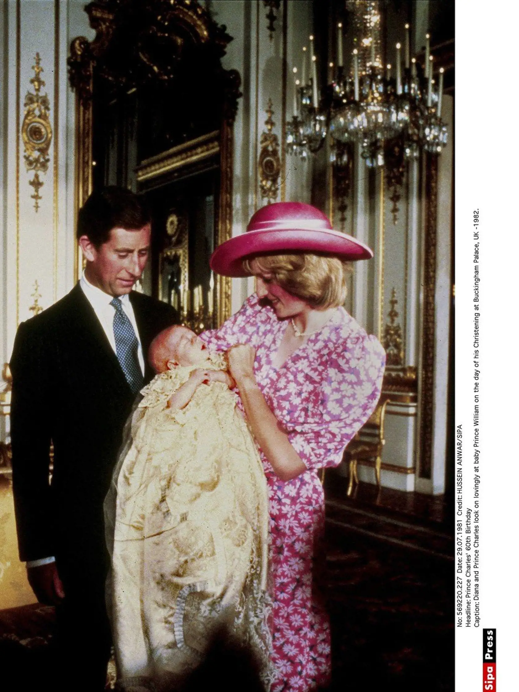 Princ Charles a princezná Diana pred krstom princa Williama.