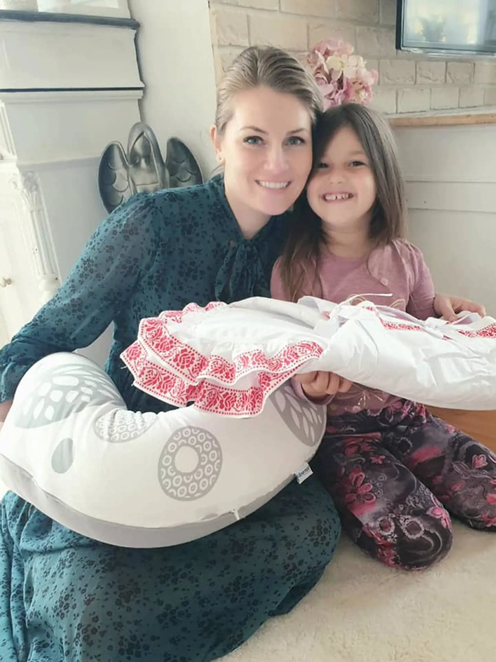 Manželka hudobníka Ondreja Kandráča (42) Erika Kandráčová (37) čaká svoje tretie bábätko, dcéra Emka (7) jej bude veľkou pomocníčkou.