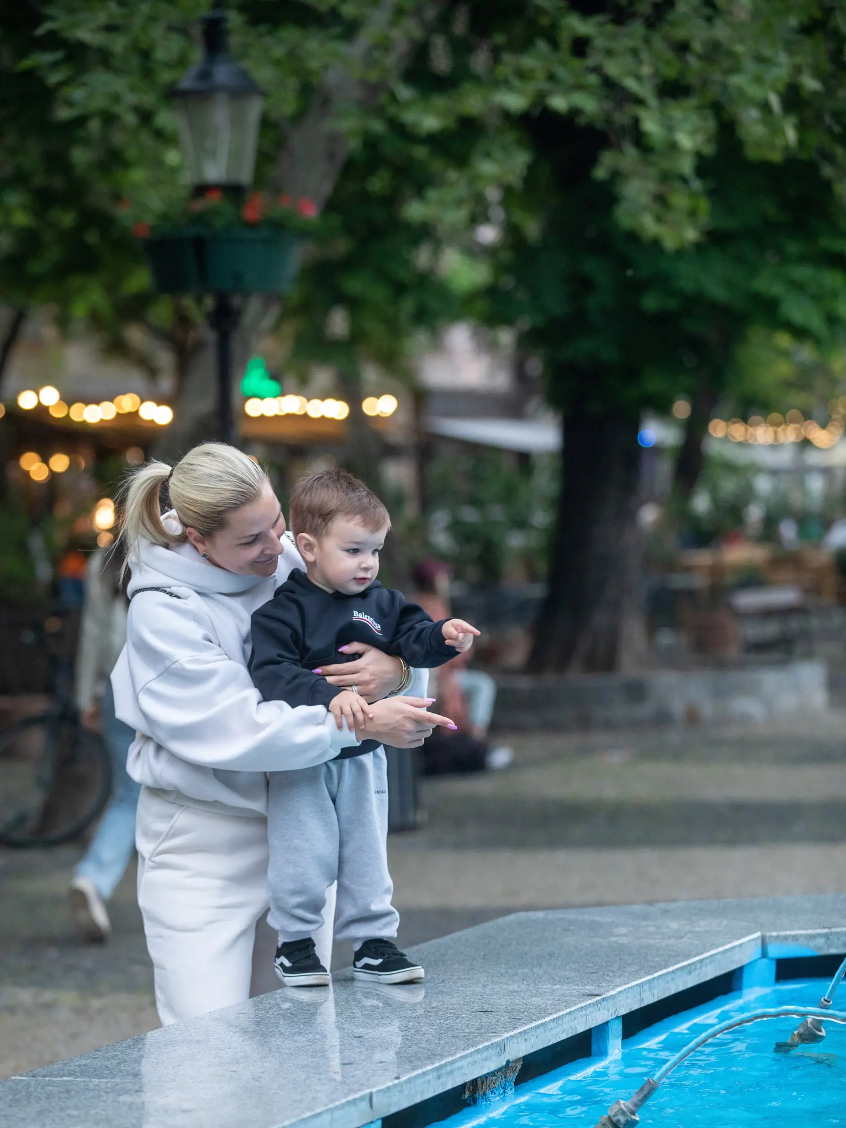 Dominika si užívala chvíle so svojím synom.