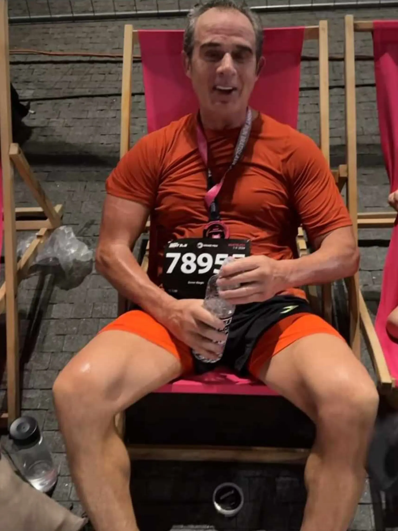 Povedali by ste, že bude mať 70 rokov?