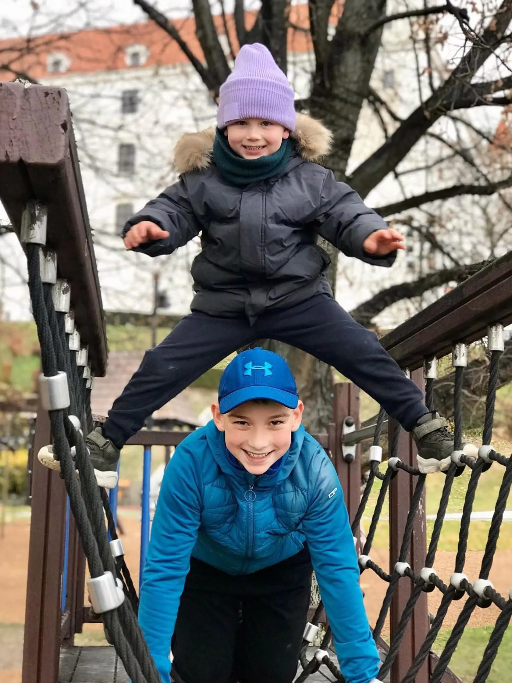 "💜Synáčikovia 👉môj svet💙," napísala hrdá mamina Zlatica.